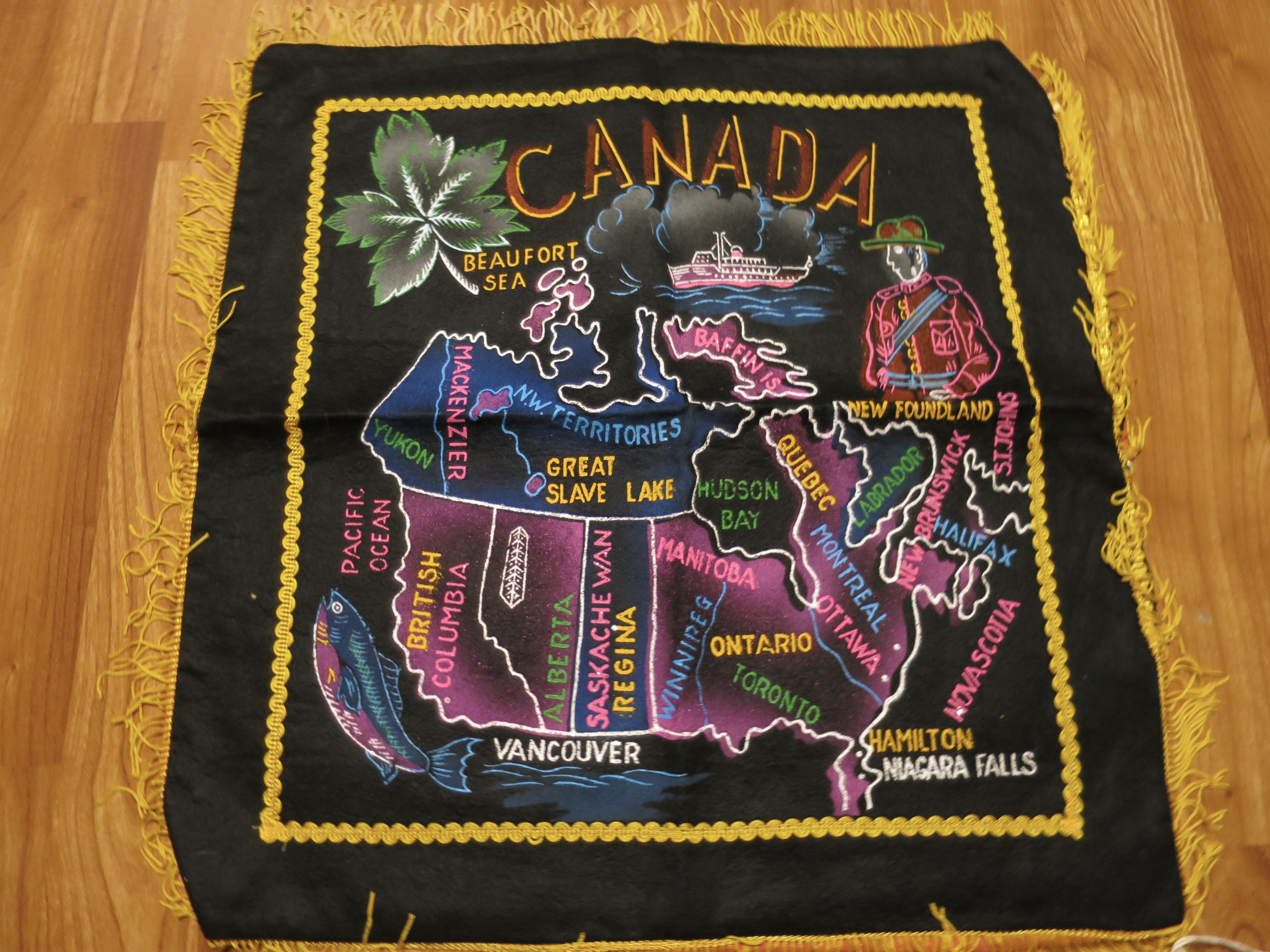 Vintage Canada Souvenir pillow cover case velvet painted