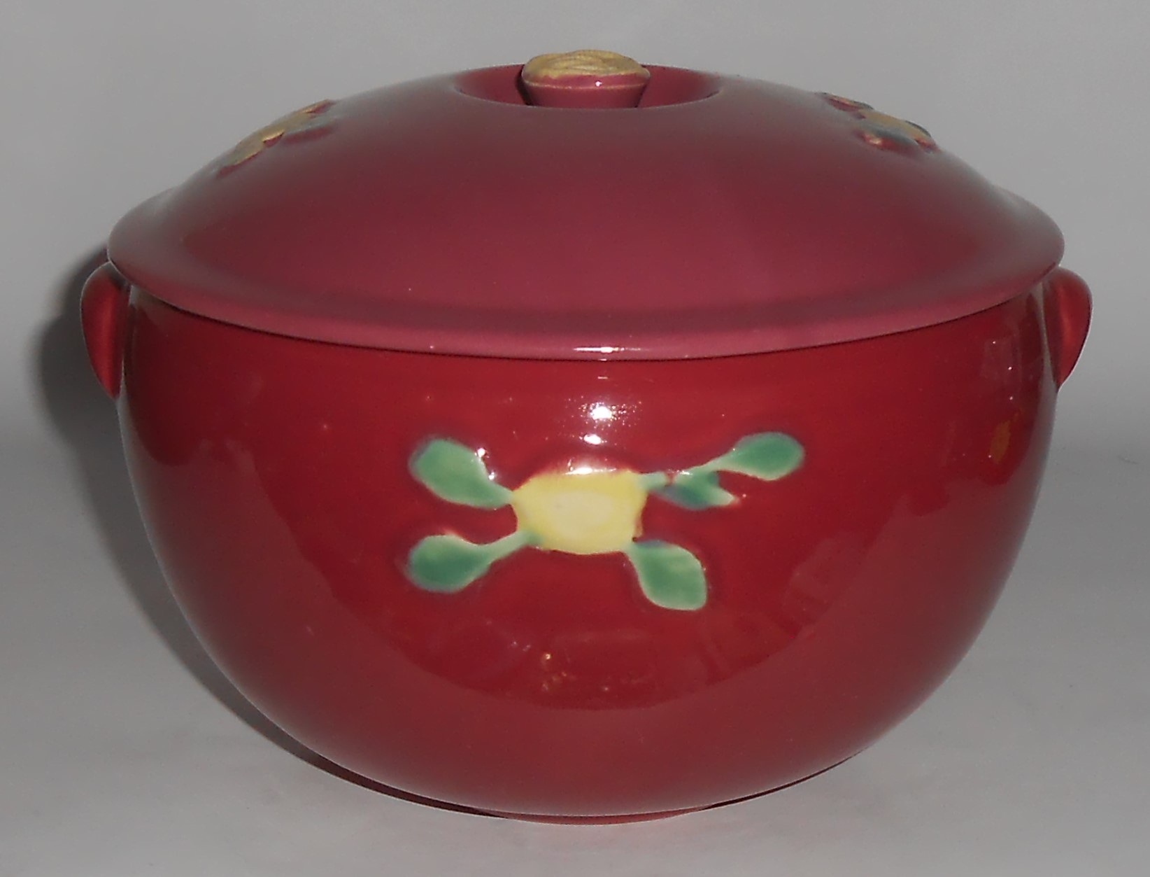 Coors Pottery Rosebud Red Triple Service Casserole Robe