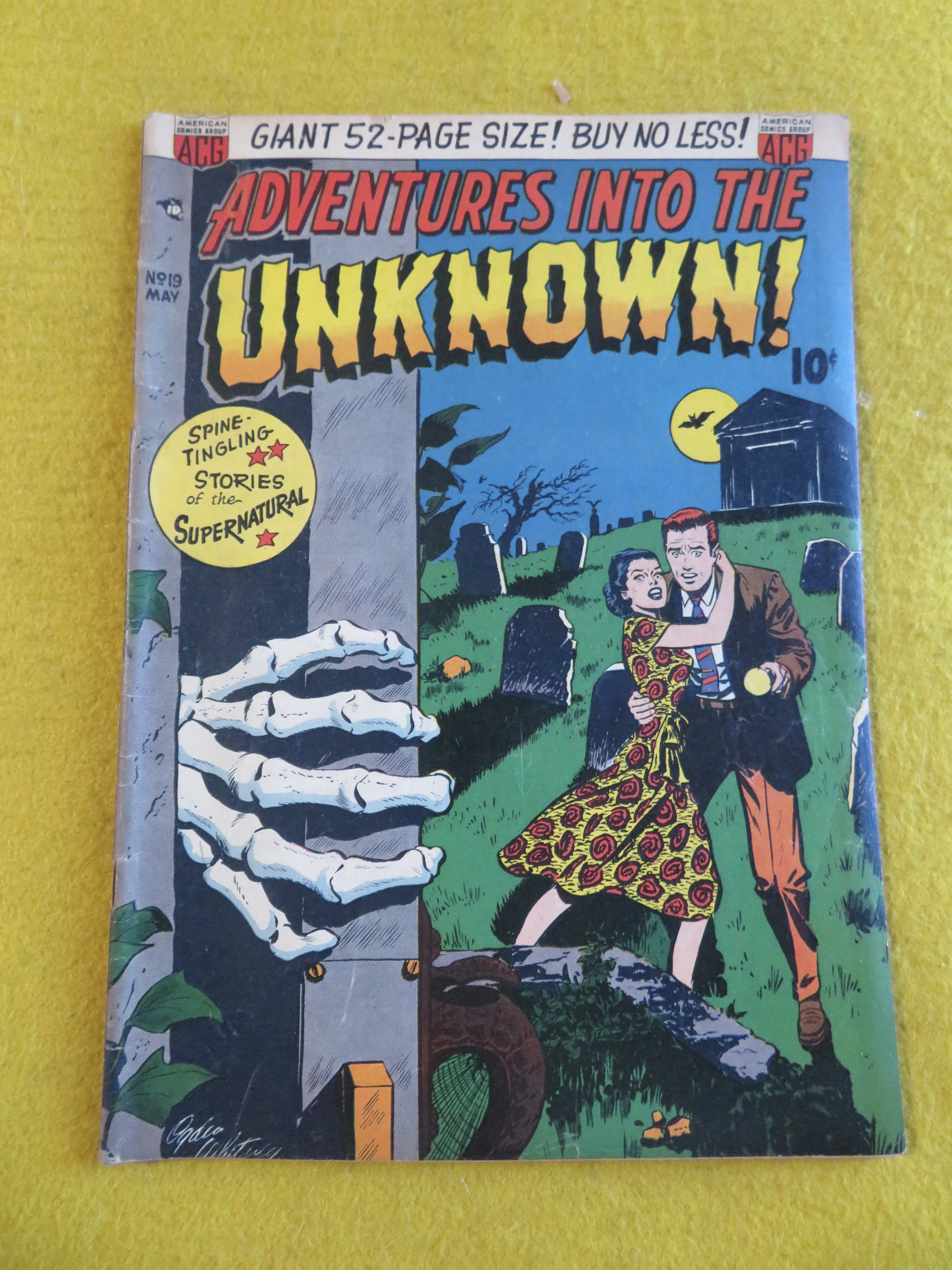 Adventures Into The Unknown Coimic May 1951