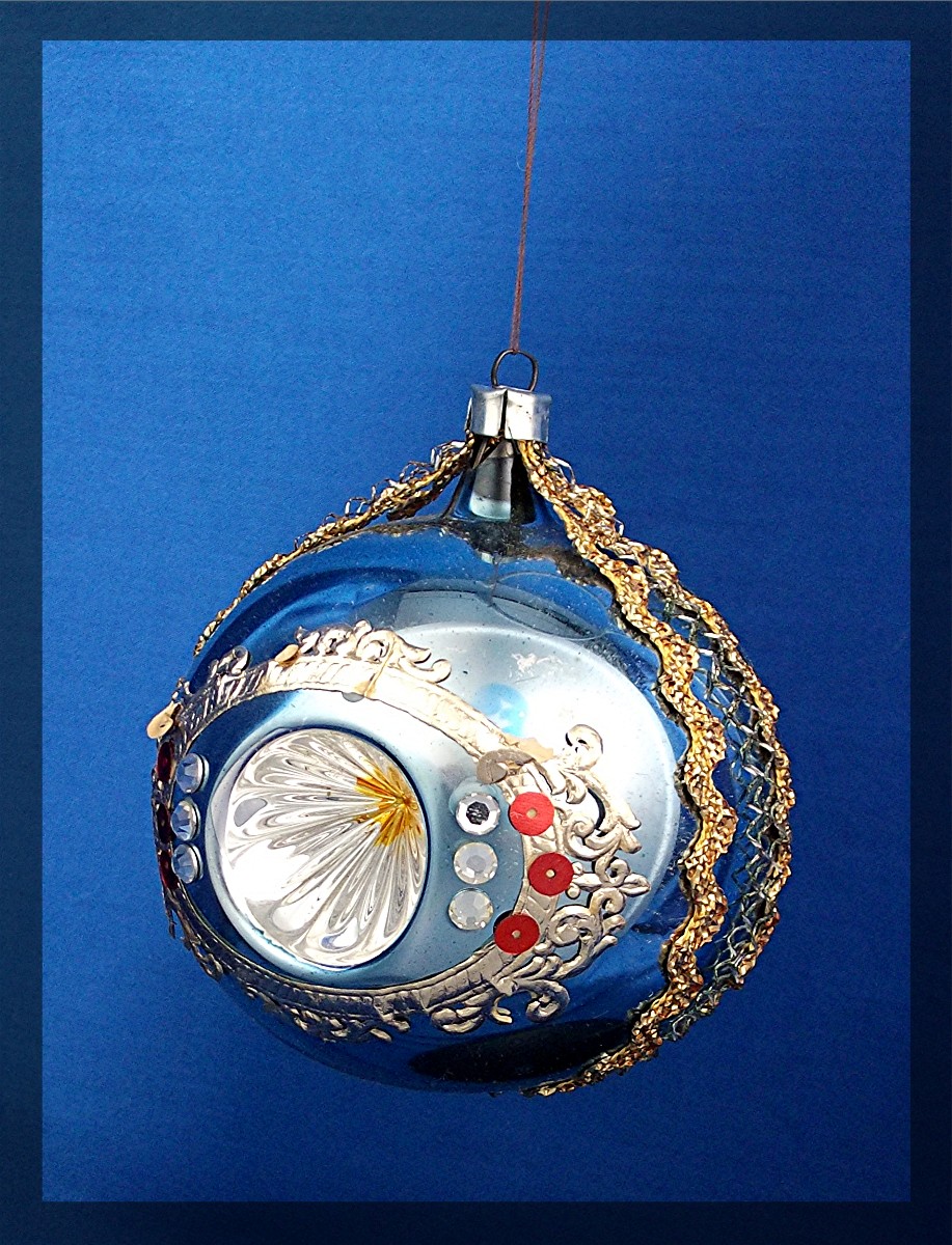 Christmas tree ornament, West Germany, blown glass
