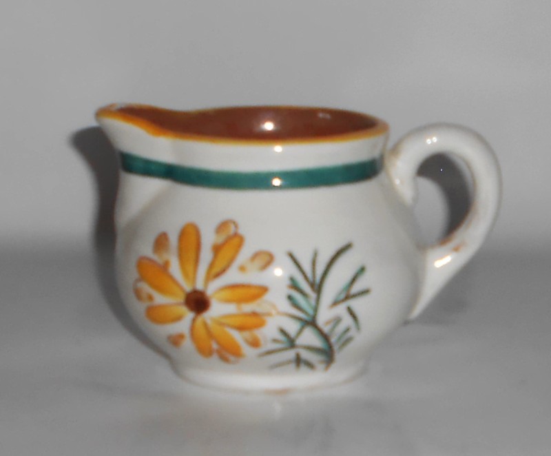 VINTAGE Blue Ridge Pottery Garden Flower Creamer
