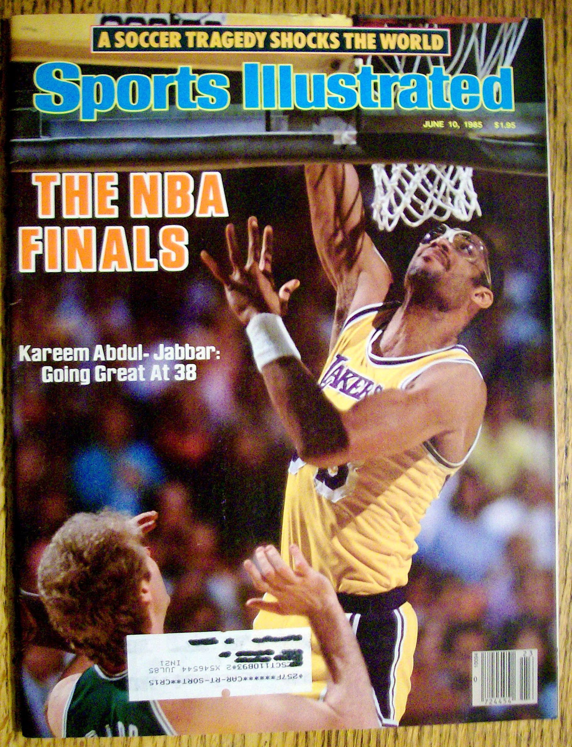 Sports Illustrated Magazine-June 10,1985-Kareem Jabbar