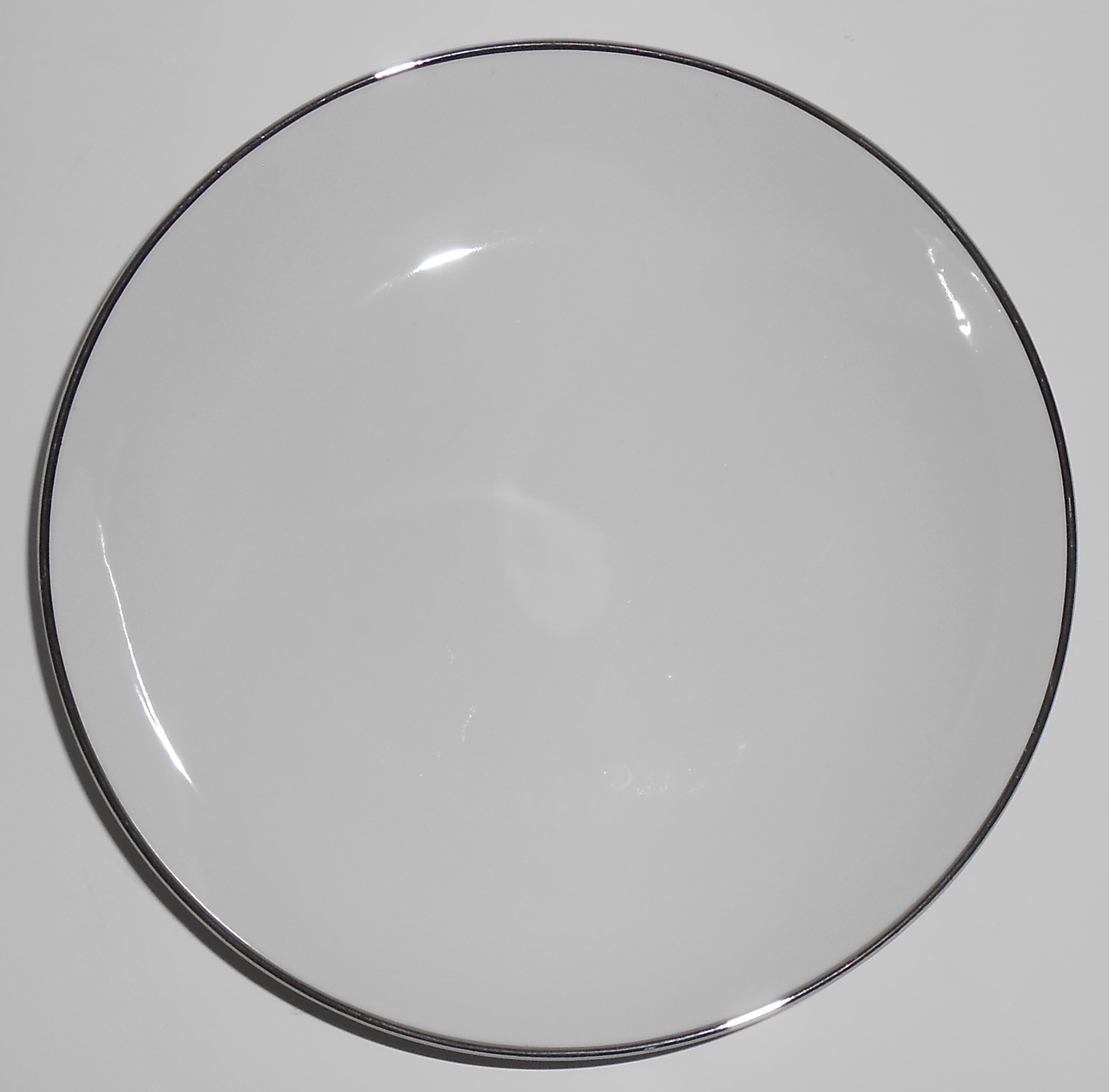 Fine China Of Japan Porcelain Platinum Band Prince Soup