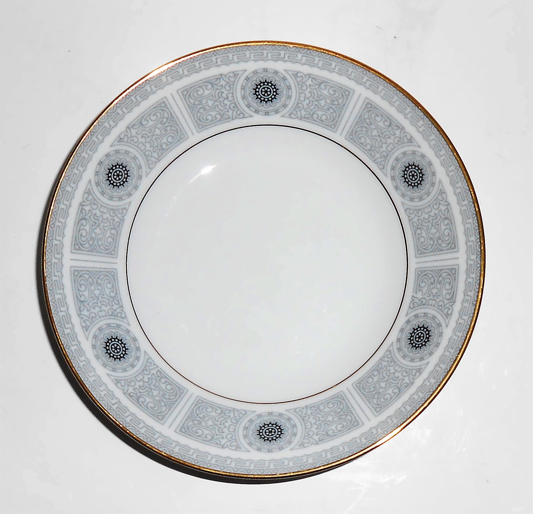 Noritake Porcelain China 6719 Nile w/Gold Fruit Bowl