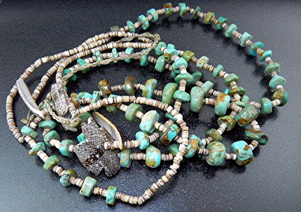 Santo Domingo  Kingman Turquoise Shell Heishe Necklace