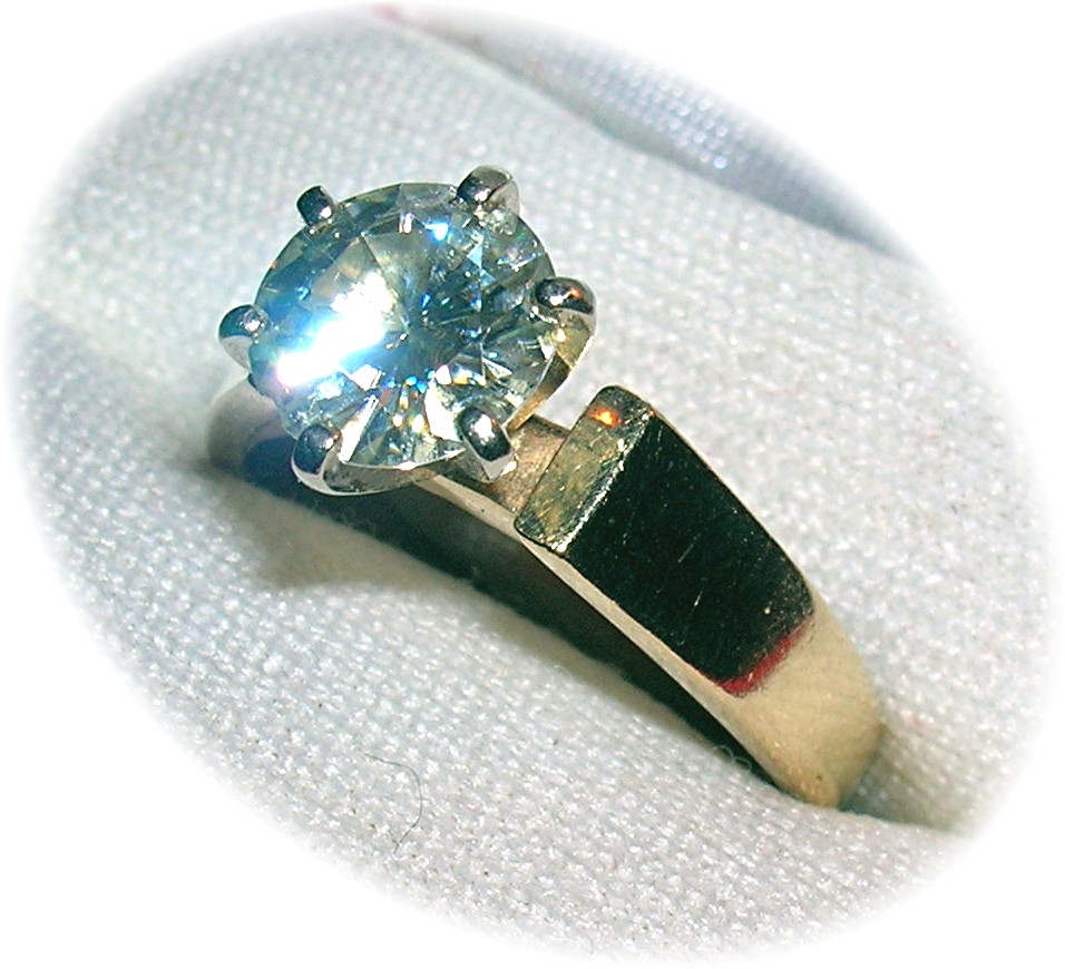 14K Gold Moissanite Diamond 1 1/2 Ct Ring