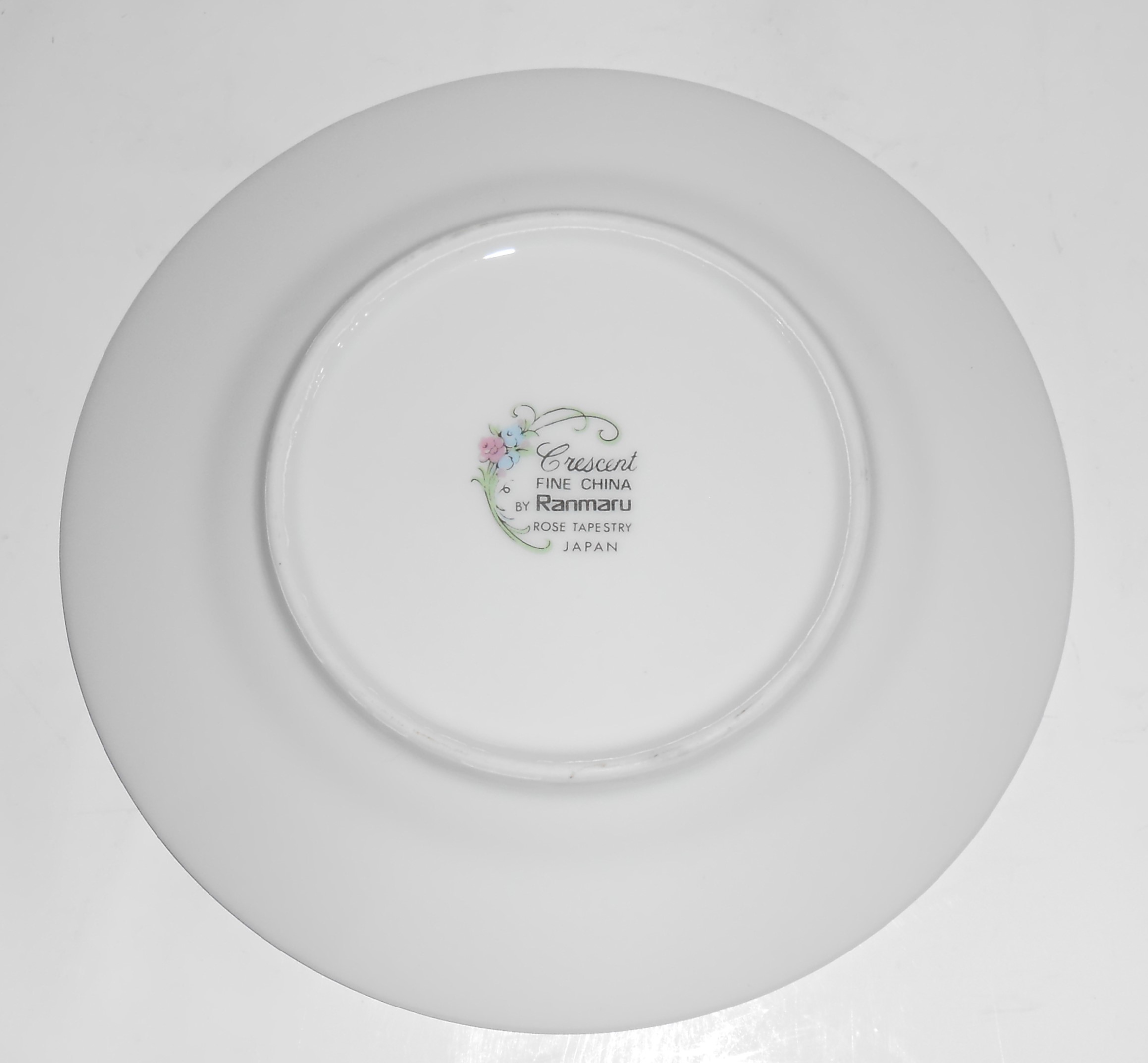 Ranmaru Japan Crescent Fine China Porcelain Rose Tapest