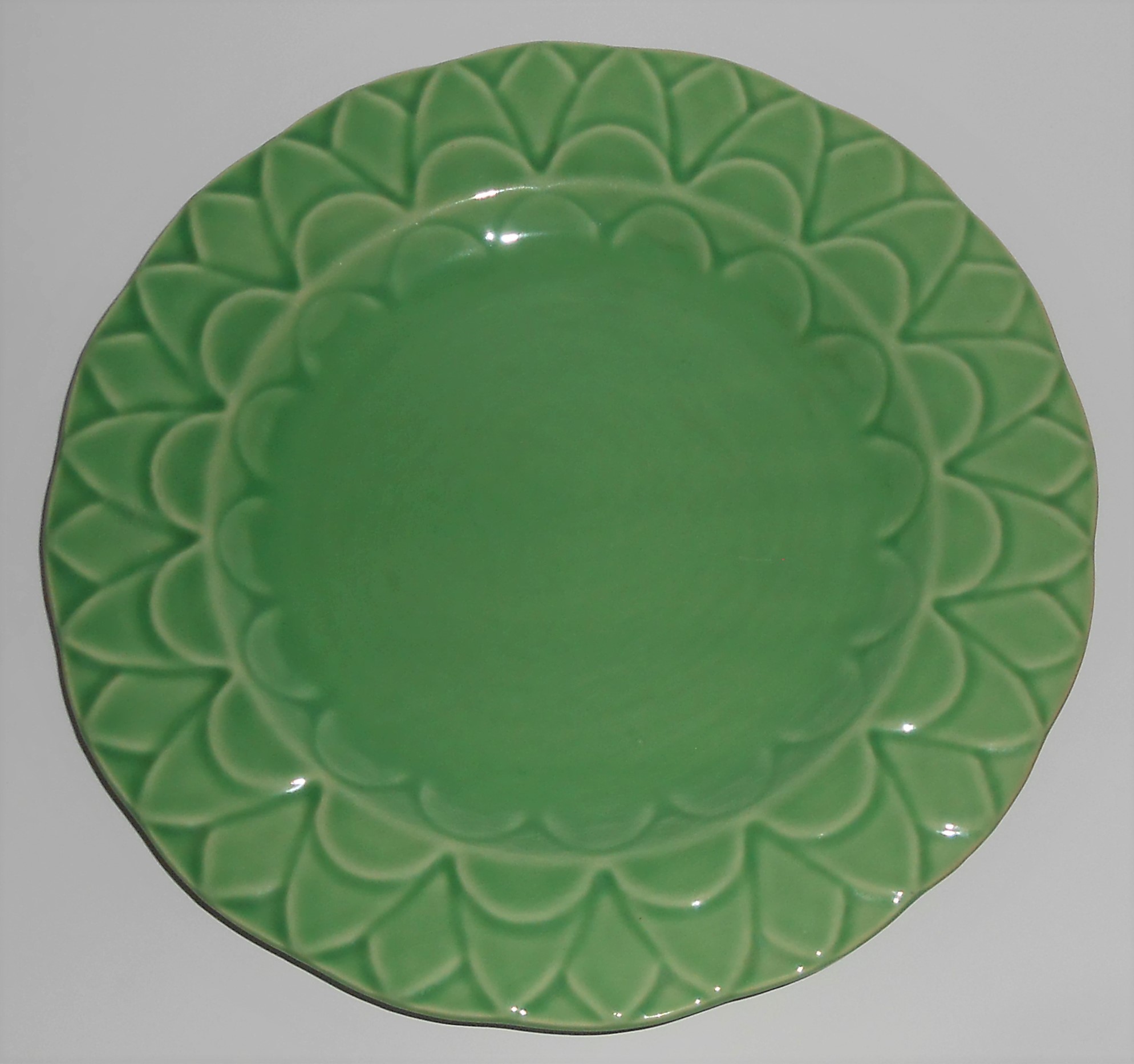 Coors Pottery Coorado Green 9-1/4'' Plate