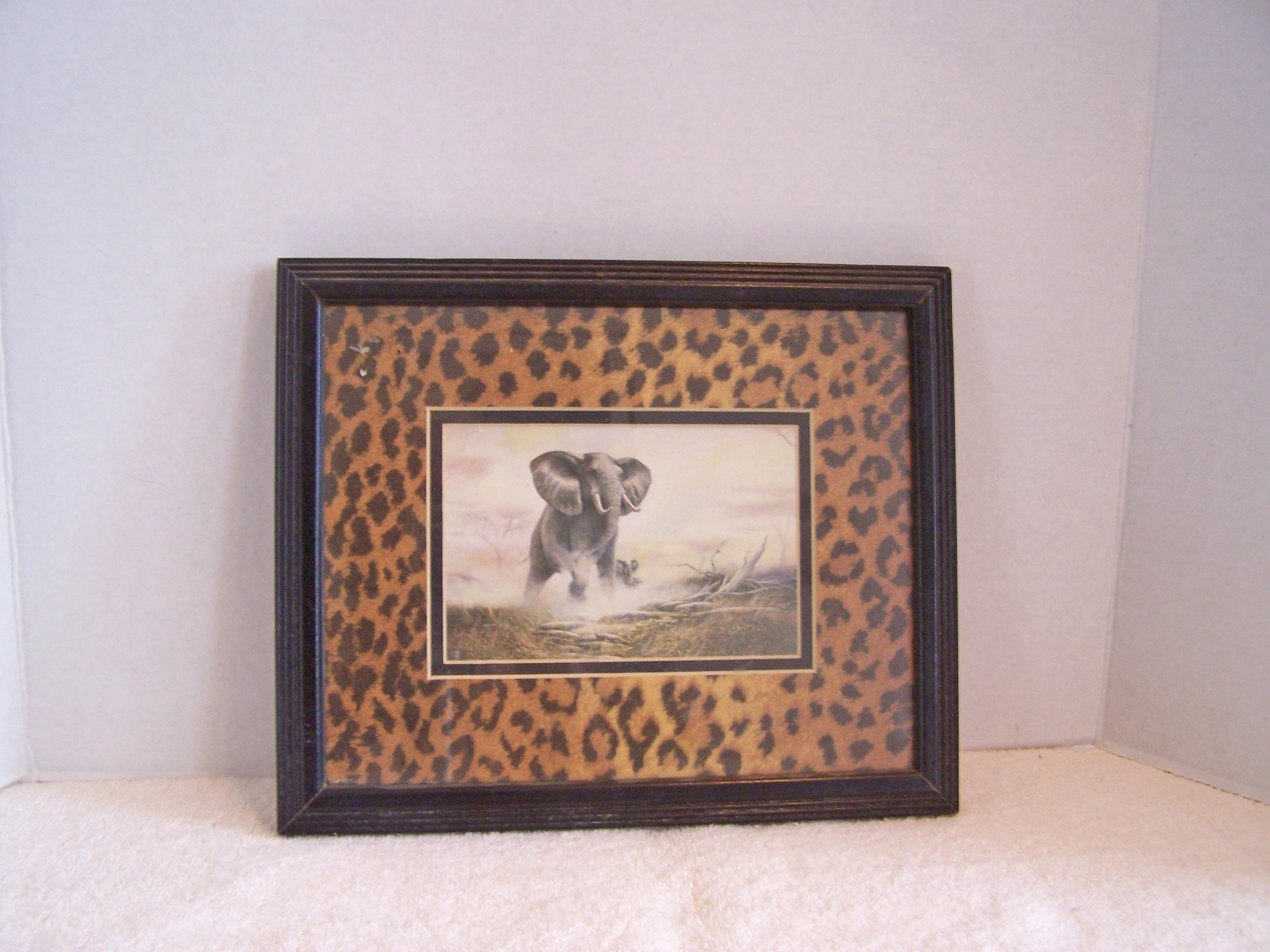 Pair Cedar Creek Collections, Tiger & Elephant Prints
