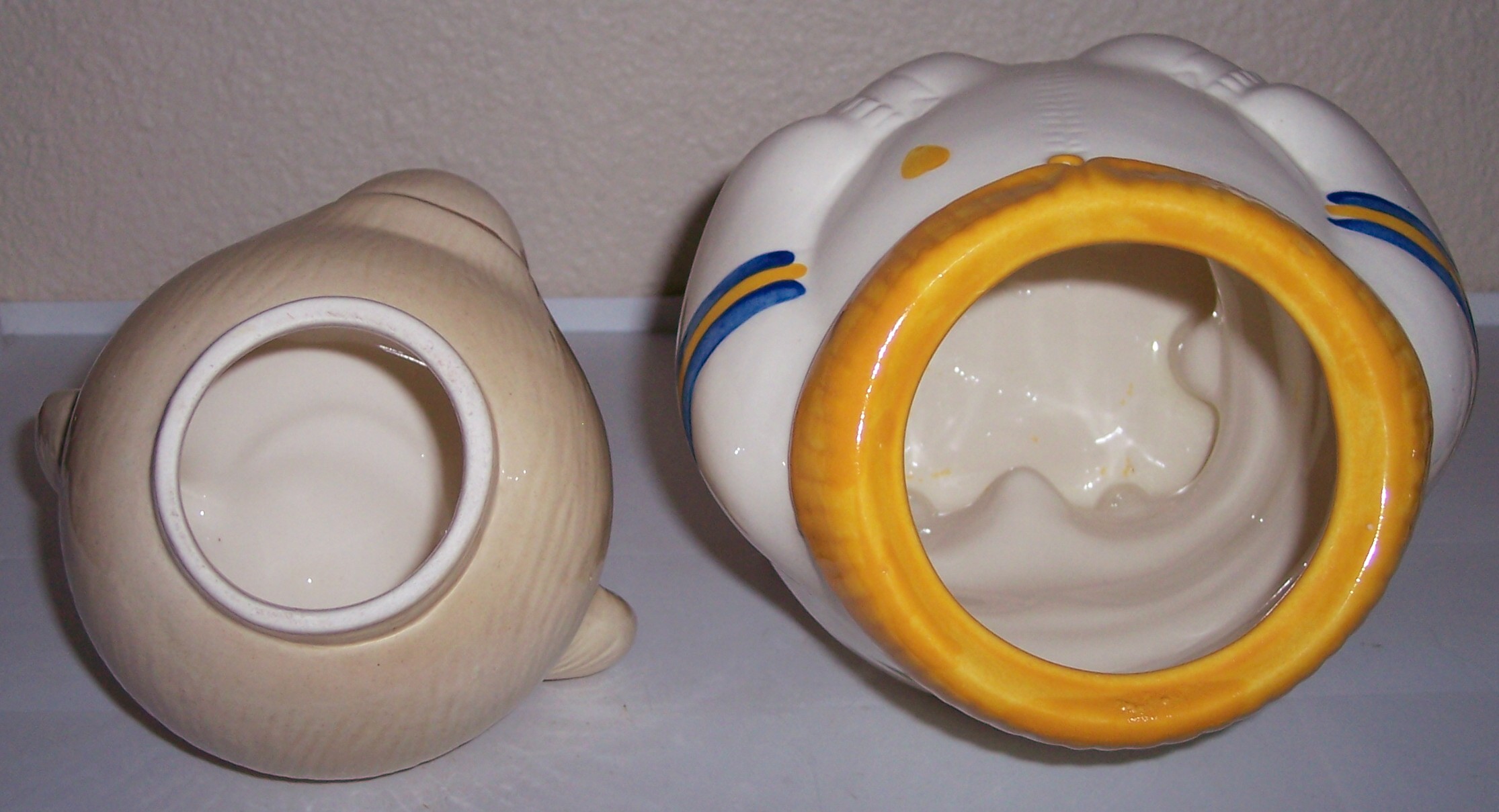 Metlox Pottery Poppy Trail Roller Skates Bear Cookie
