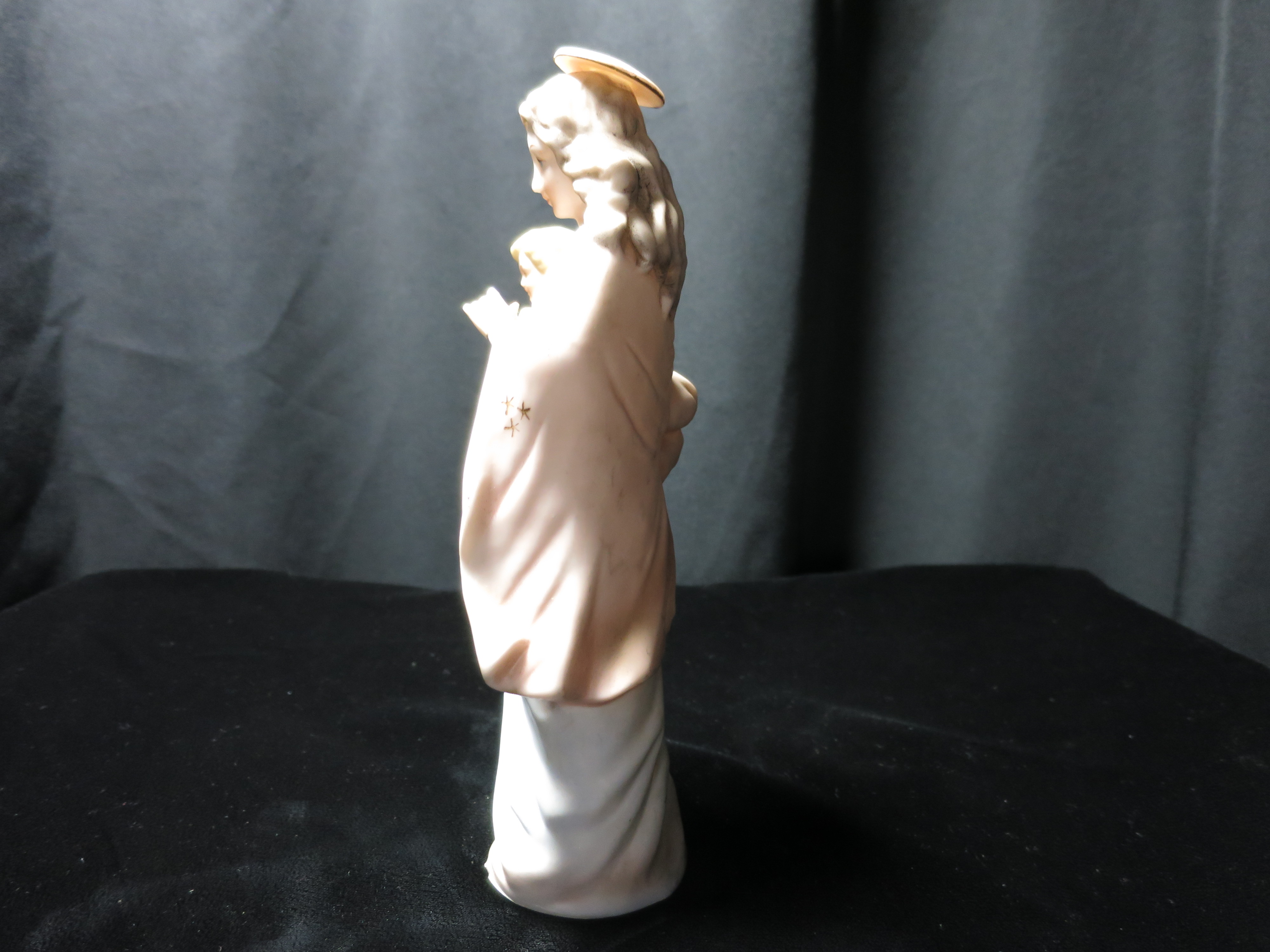Porcelain Virgin Mother Mary holding Jesus Statue