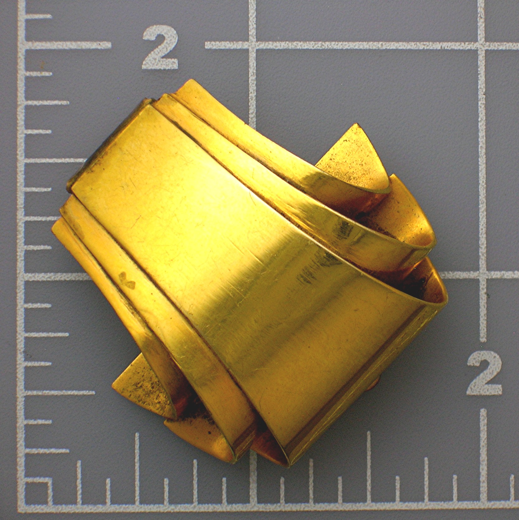 Dress Clip Classic  Gold  Vintage
