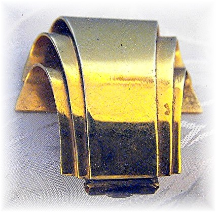 Dress Clip Classic  Gold  Vintage