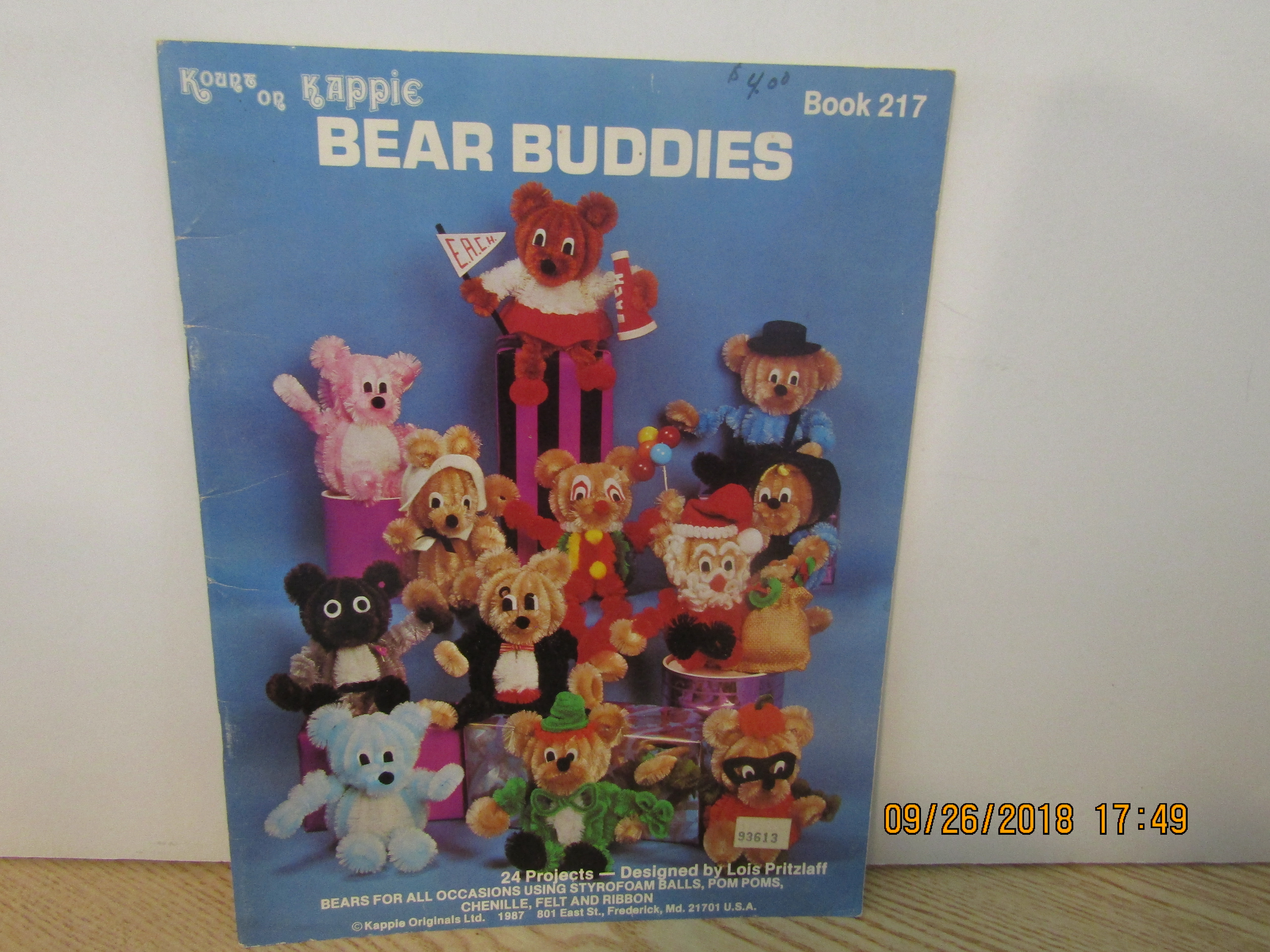 Kappie Originals Plastic Canvas Bear Buddies #217