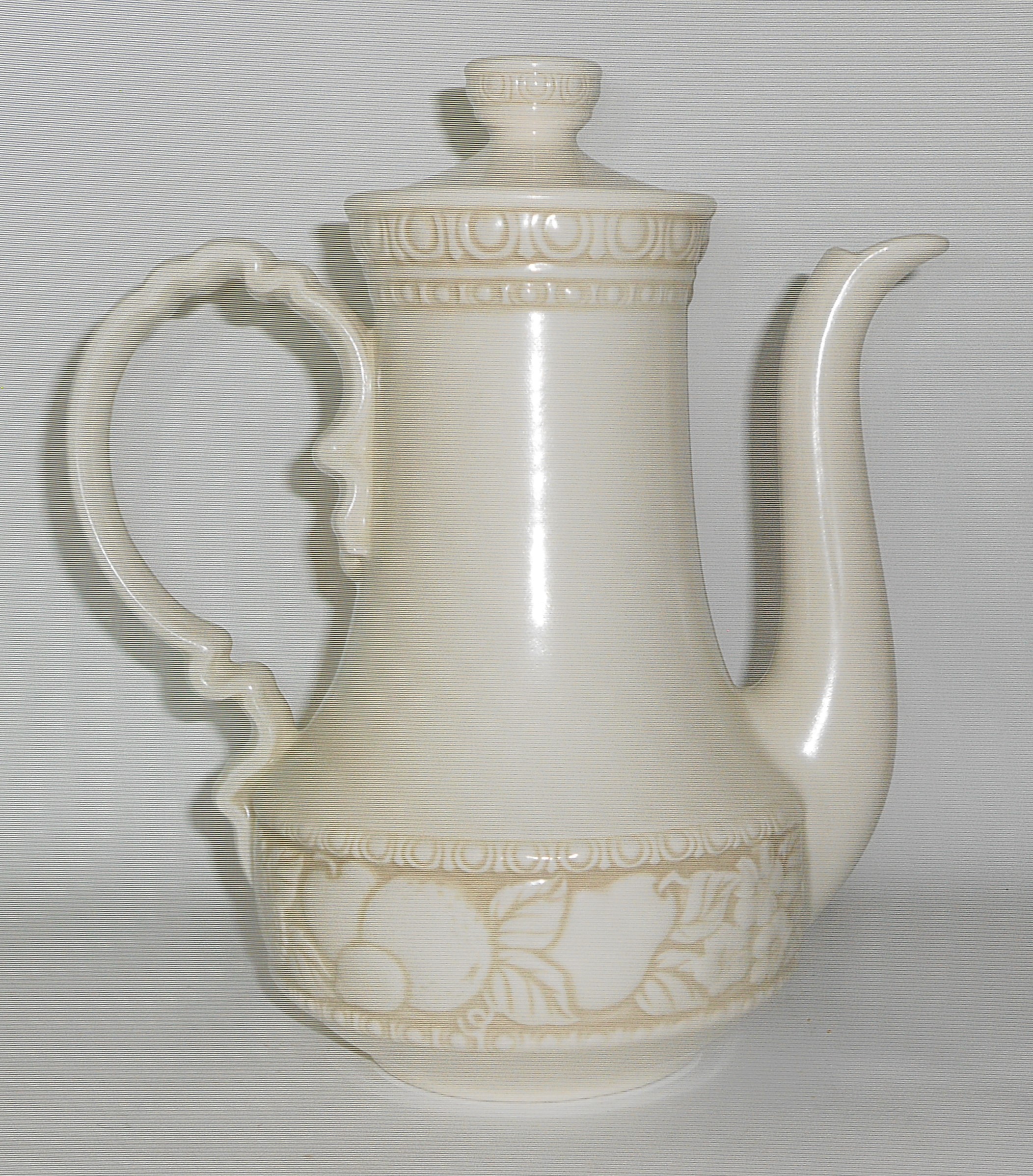 Metlox Pottery Poppy Trail Vernon Antiqua Coffeepot w/L