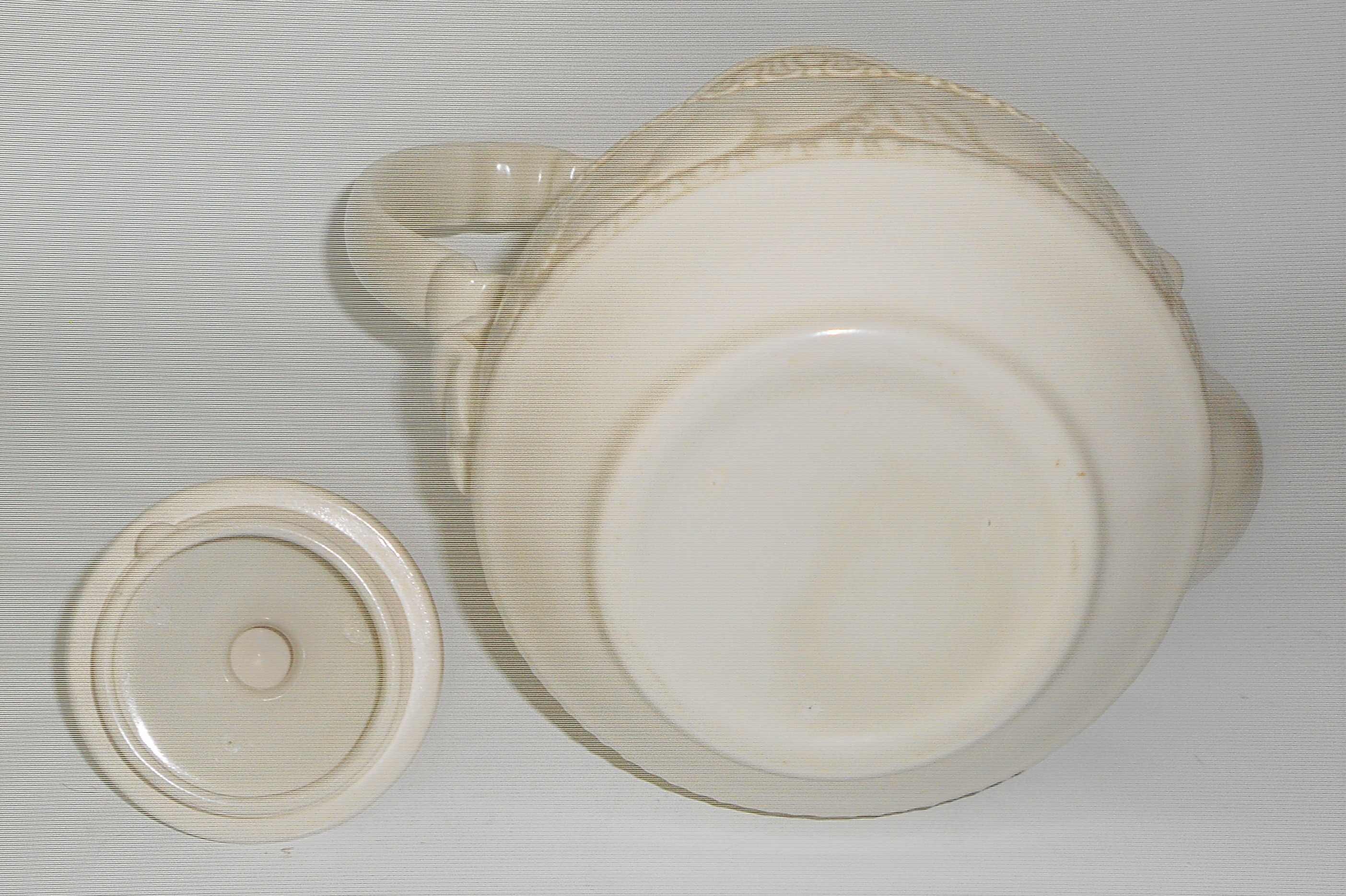 Metlox Pottery Poppy Trail Vernon Antiqua Coffeepot w/L