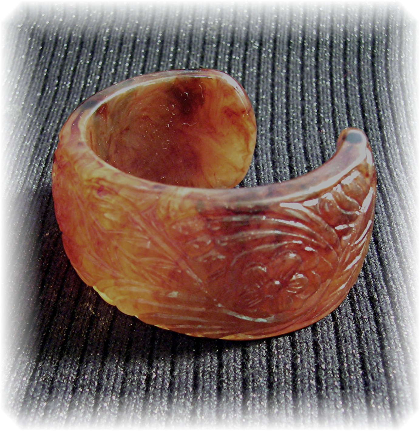 Lucite/Bakelite Leaves and Flowers Bracelet
