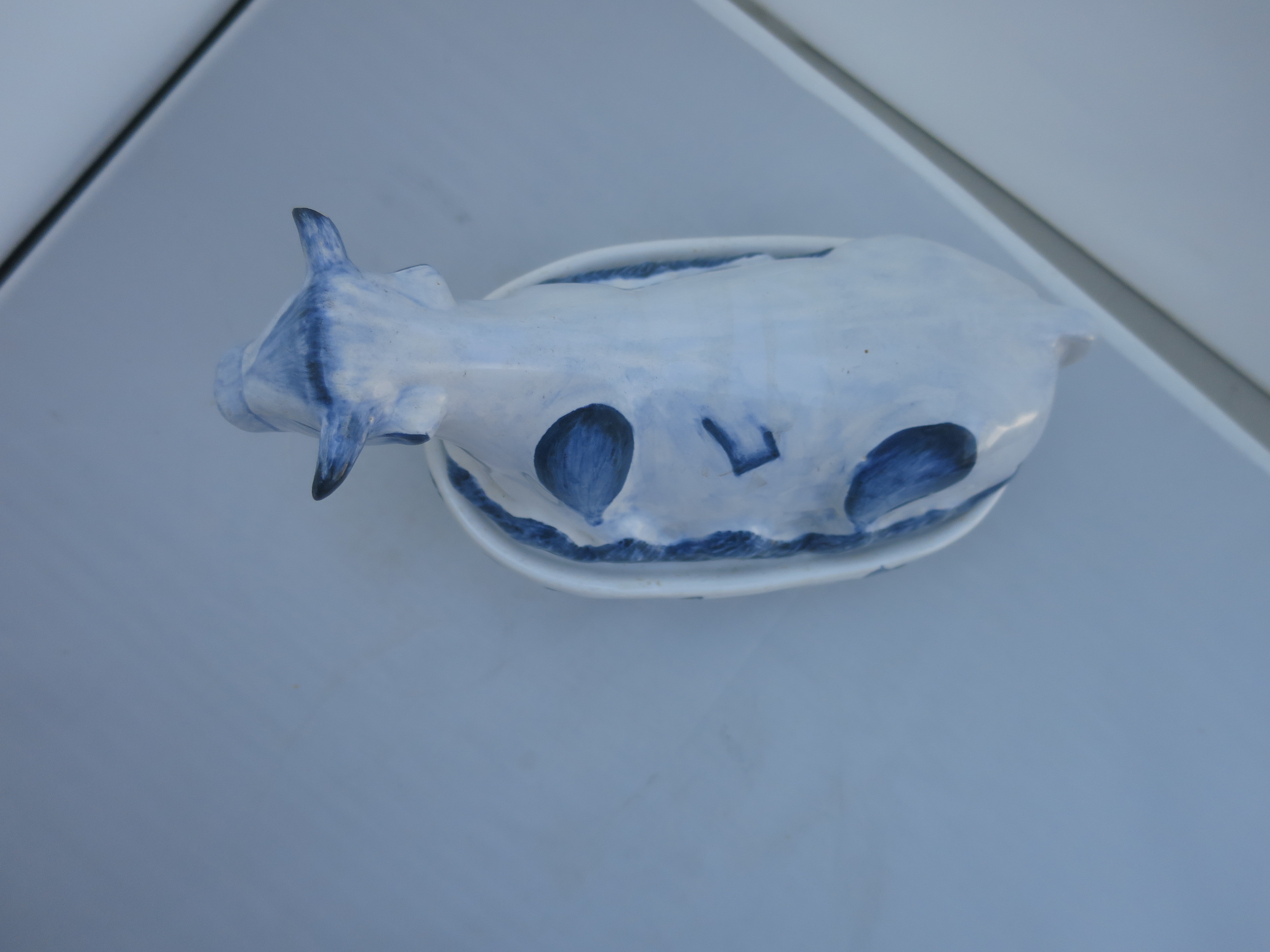 cow bull covered dish 327 Eximious hand painted made in Portugal