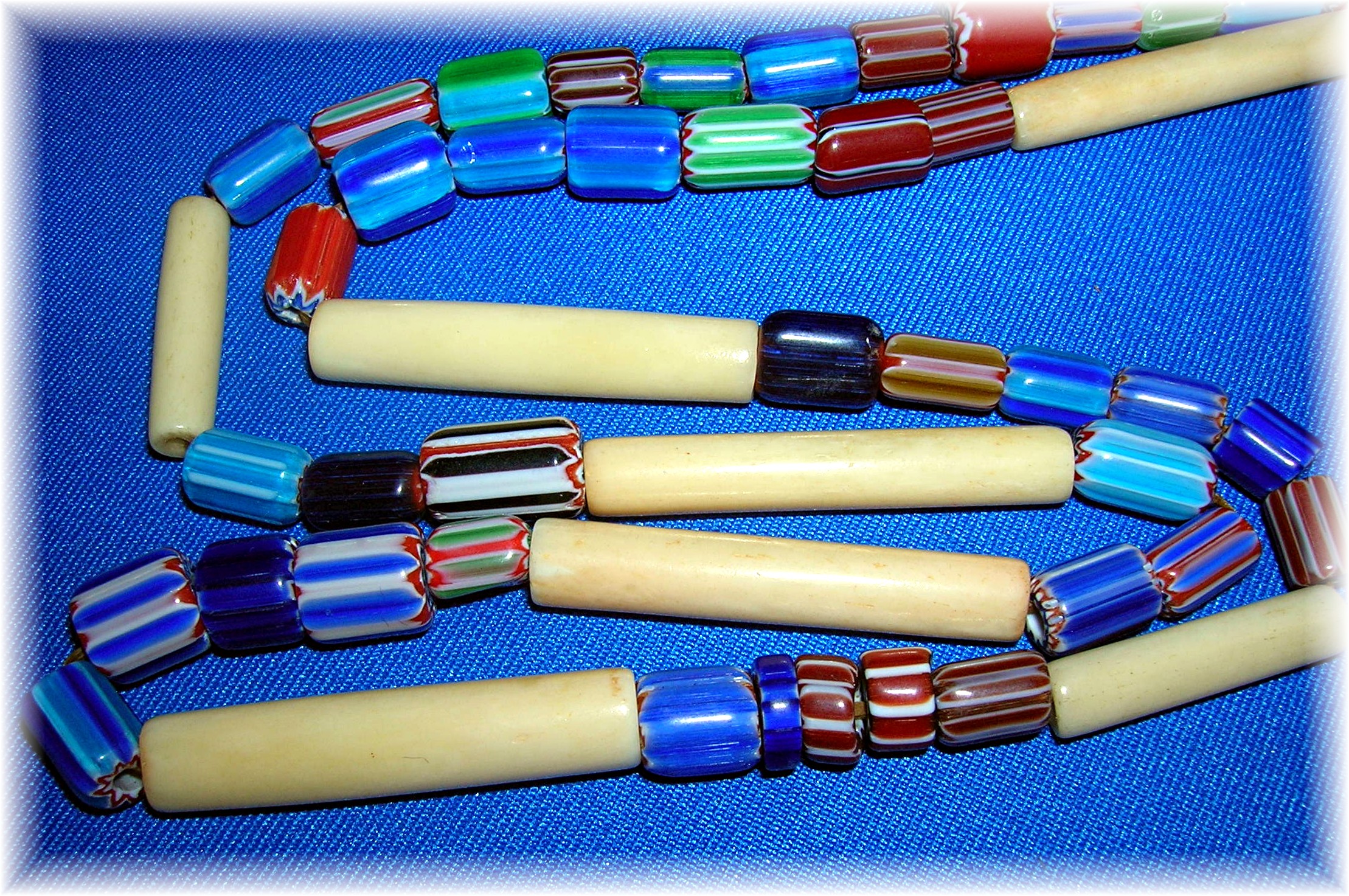 Native American Red Heart Glass and Bone Trade Beads 28