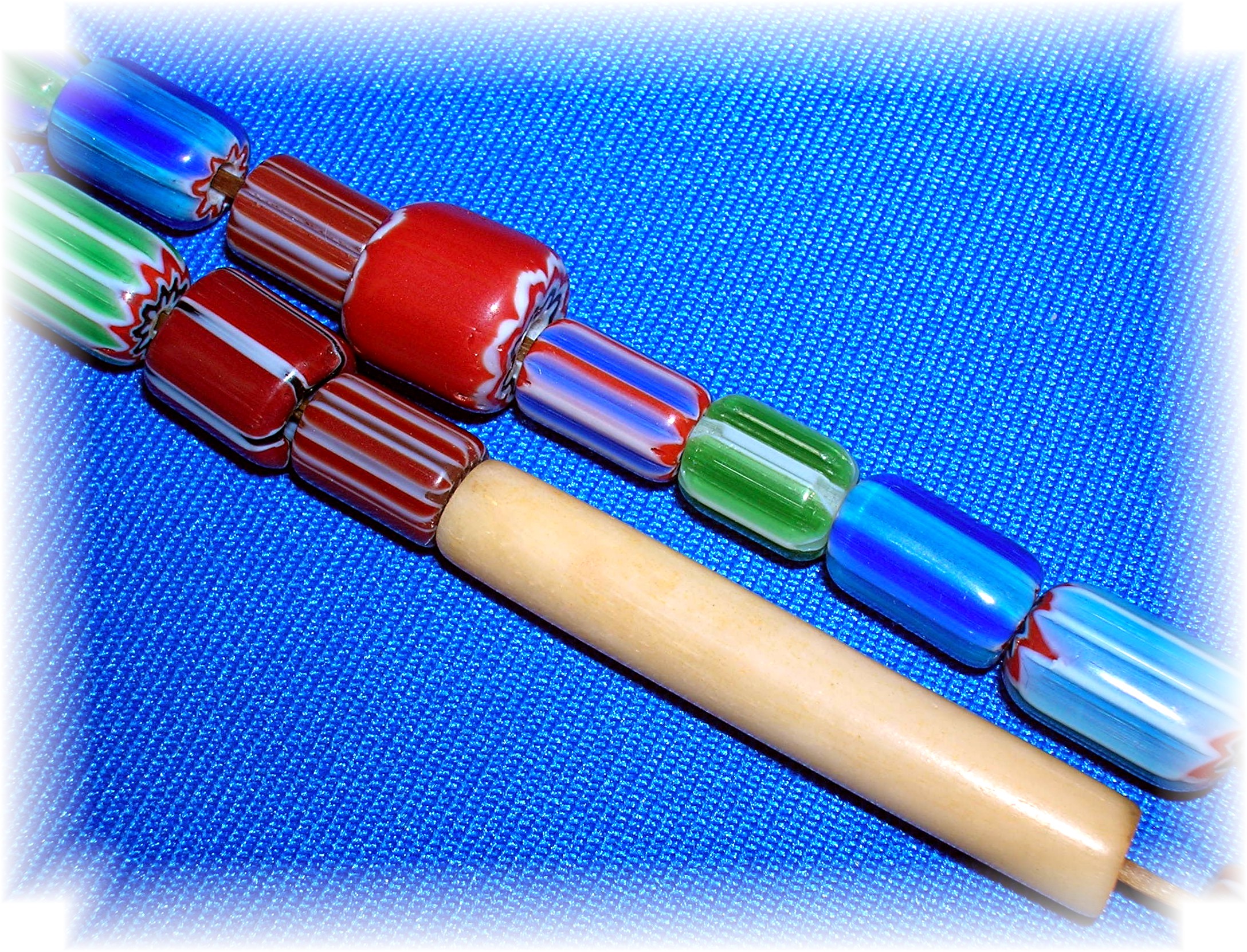 Native American Red Heart Glass and Bone Trade Beads 28