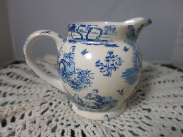 Arthur Wood Creamer Blue and White Countryside Chintz England