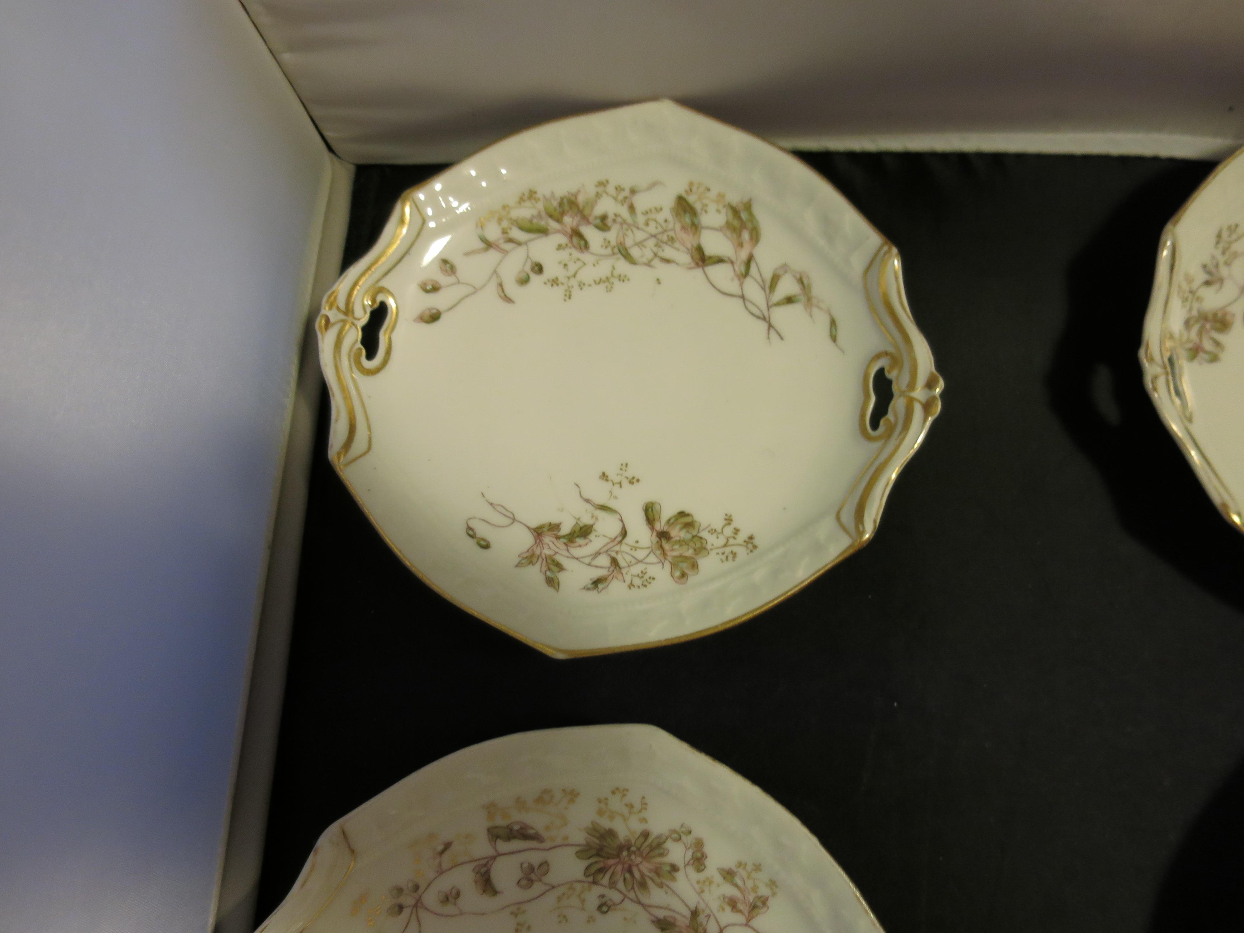 Limoges Depose Plates set of 5 France