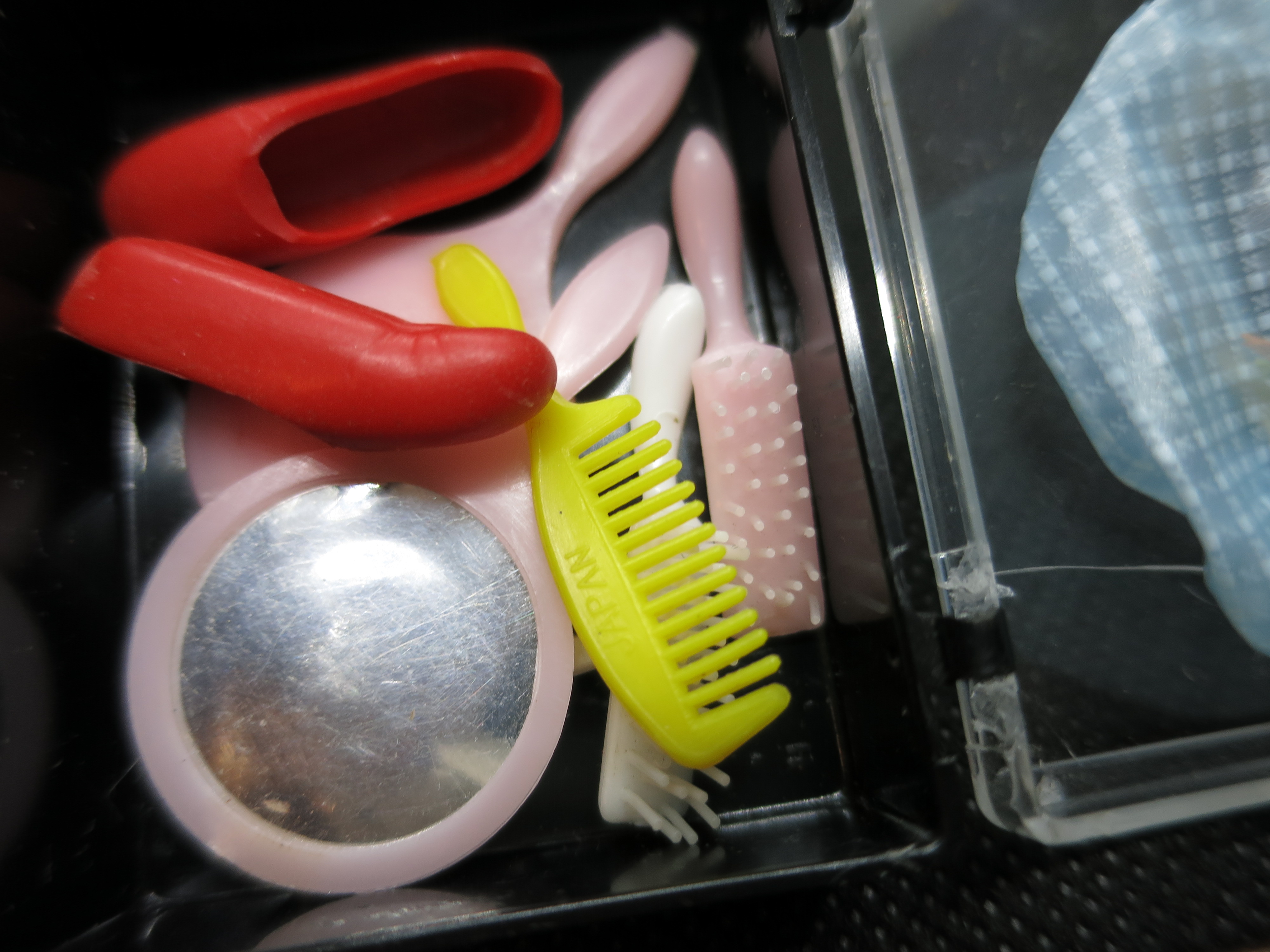 Barbie Accessories Shower cap brushes comb mirror shoes
