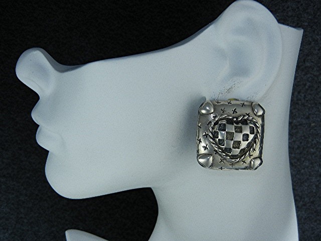 Dian Malouf Texas Sterling Silver Heart Clip Earrings