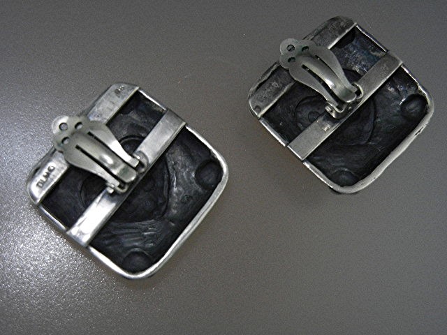 Dian Malouf Texas Sterling Silver Heart Clip Earrings