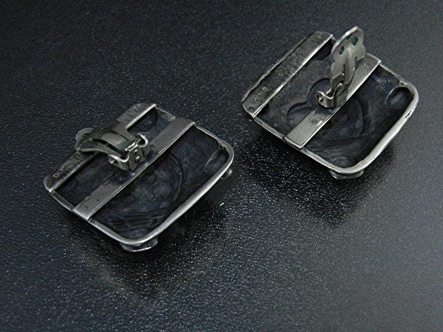 Dian Malouf Texas Sterling Silver Heart Clip Earrings