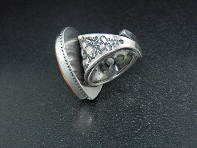 David Troutman Sterling Silver Spiny Oyster Heart Ring