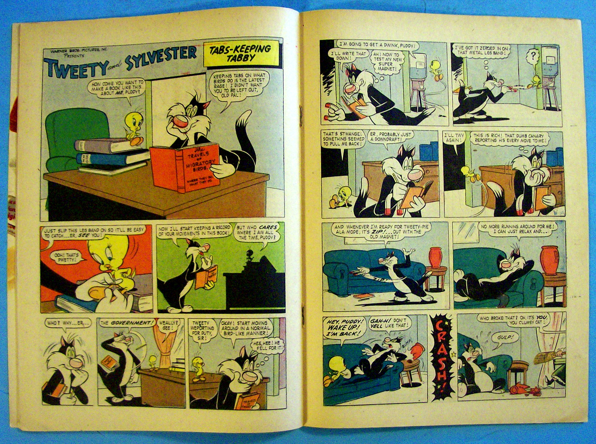Dell Comics Bugs Bunny Comic #70 December 1959