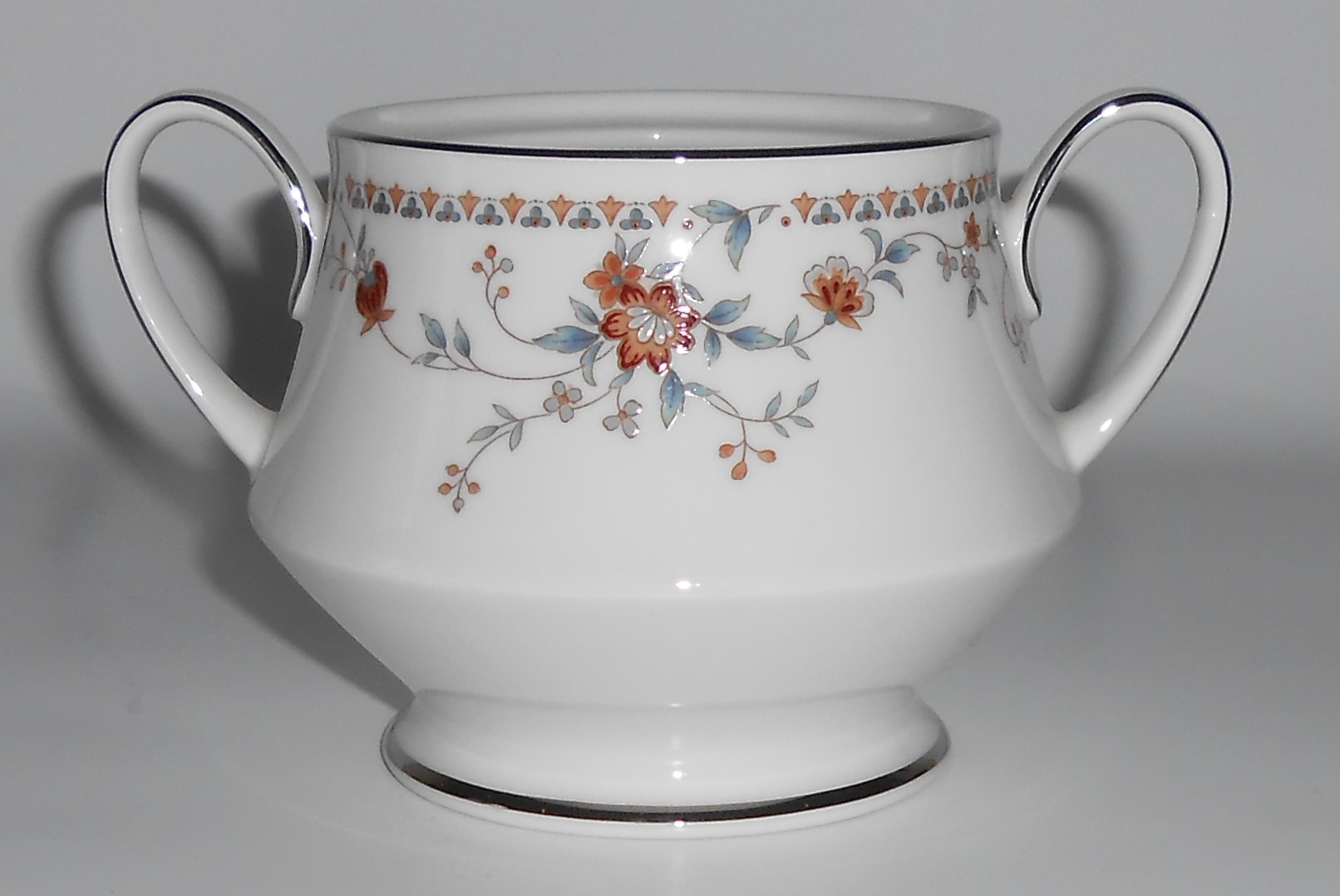 Noritake China Porcelain Adagio Sugar Bowl