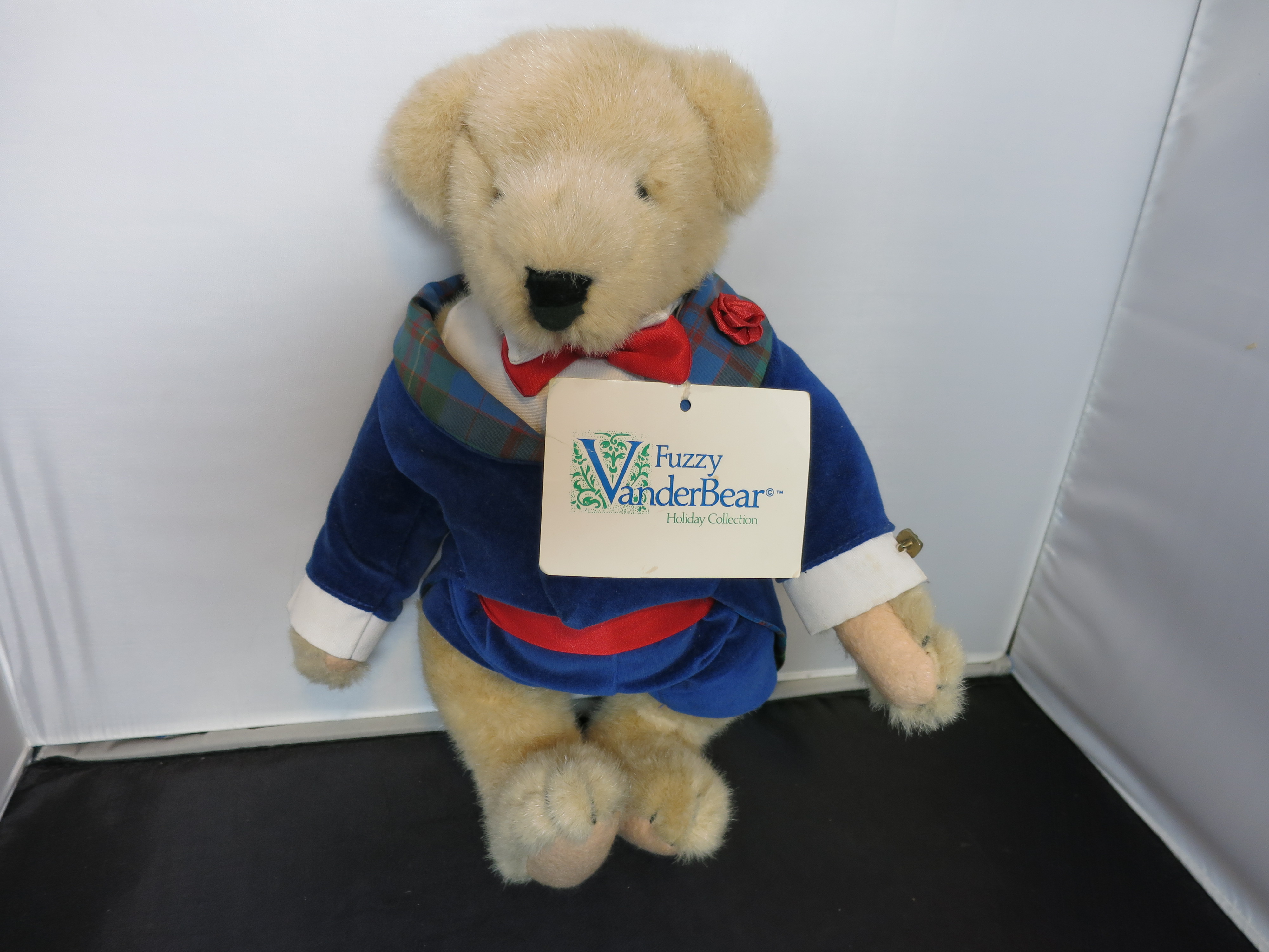 Teddy Bear Fuzzy VanderBear Limited Edition 1986
