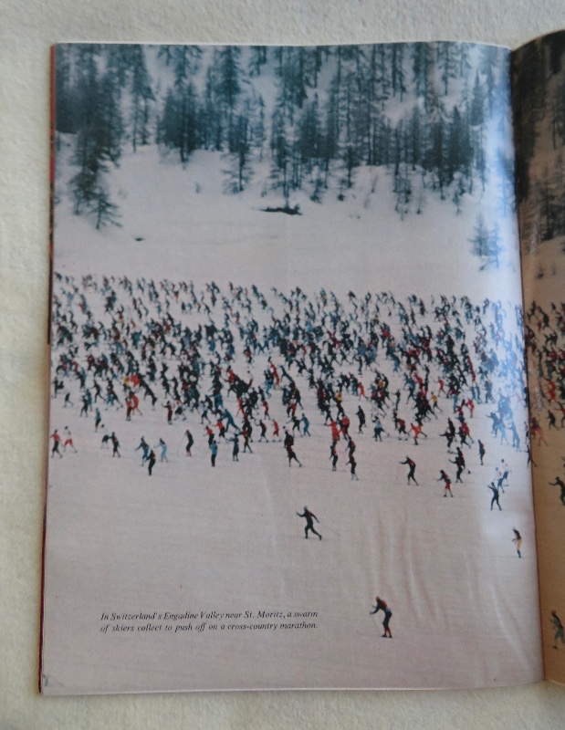 Time Magazine December 25, 1972 Holiday On Skis