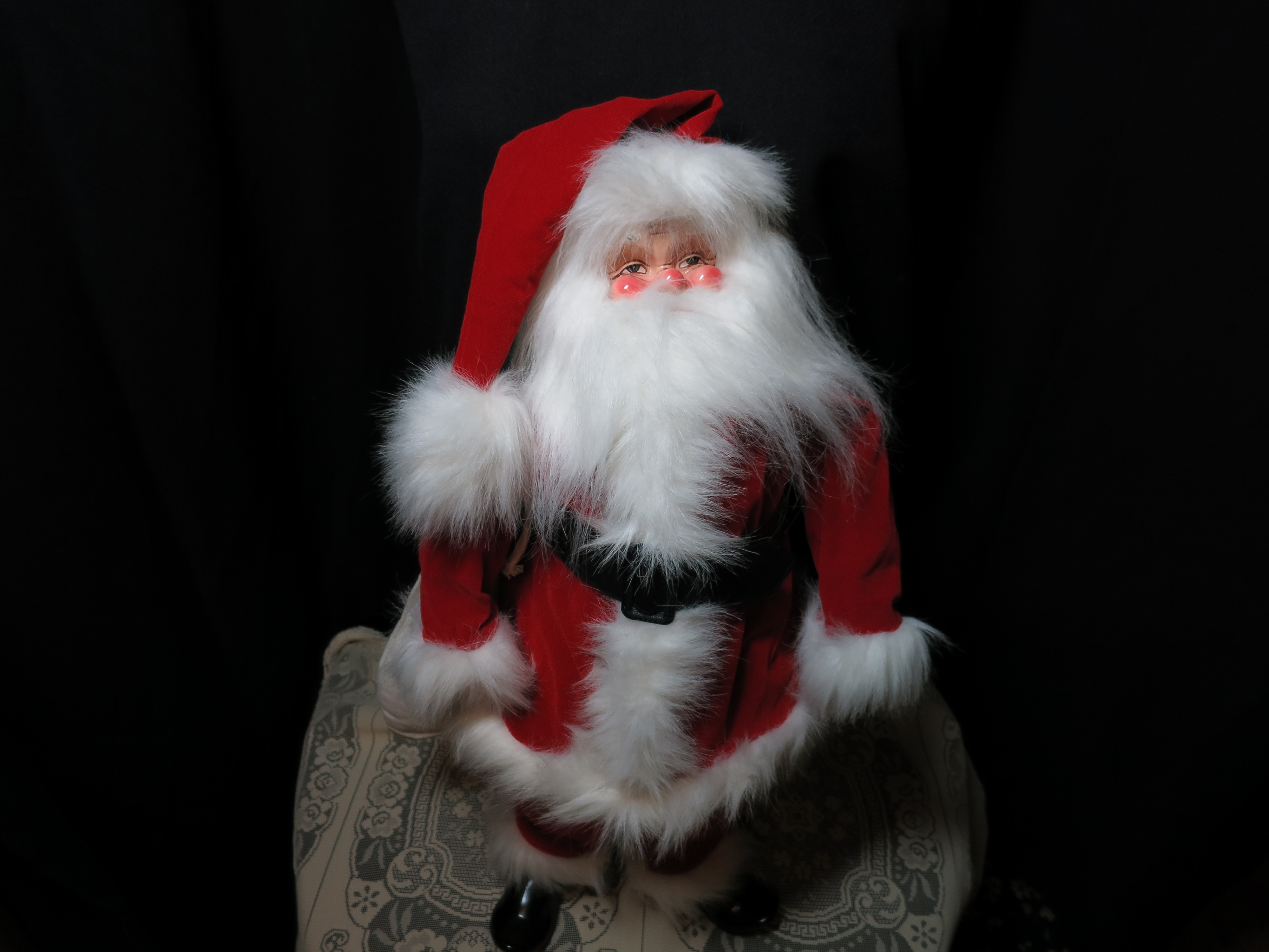 Brinns Wind up Musical Santa Claus 1986 21 inch Doll