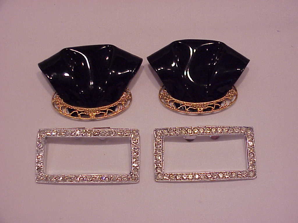 2 Pairs Of Shoe Clips - 1 Rhinestone, 1 Black Patent And Filigree