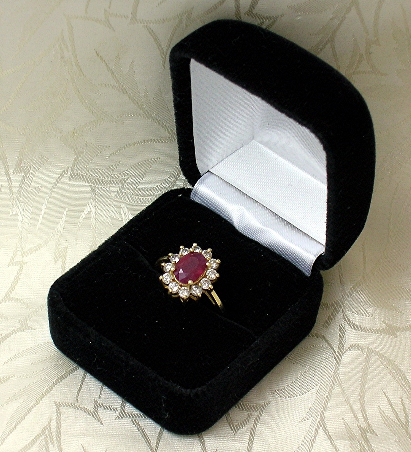 Ruby Diamond 14k Yellow Gold Ring . . . . . .