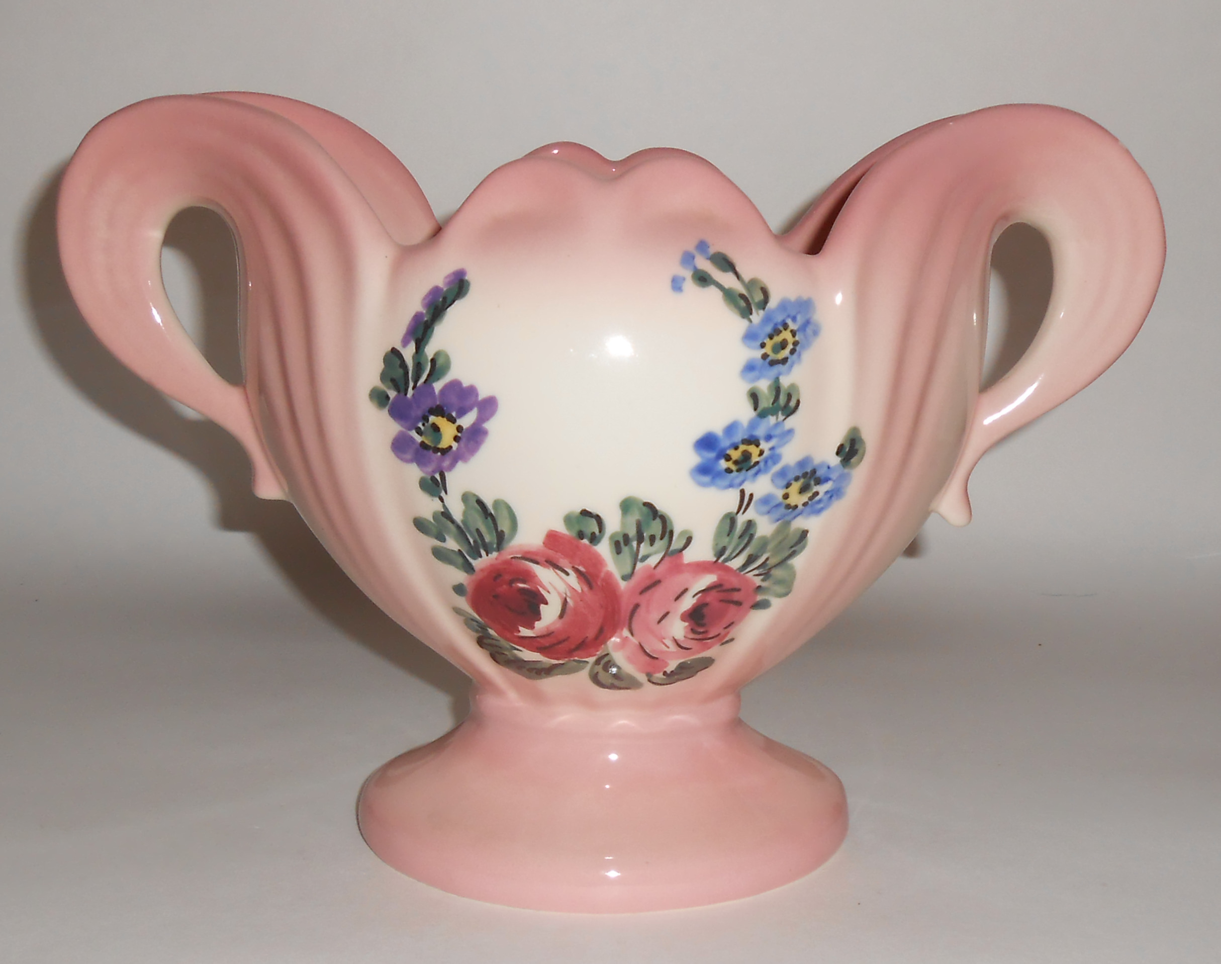 Camark Pottery Rose/Floral Decorated Two Handle Vase!
