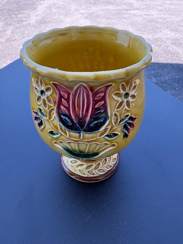 Napcoware Pedestal Planter Vase floral C 7540 mid century