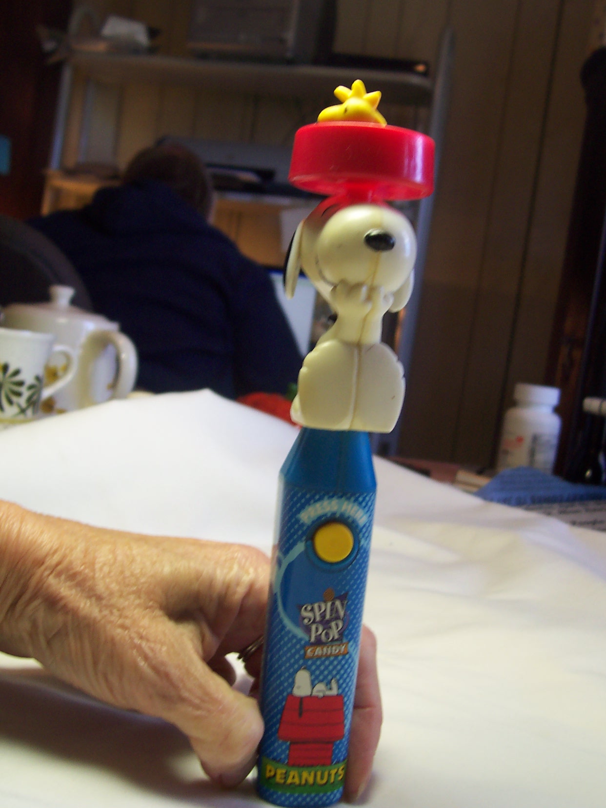 Snoopy Spin Toy 1999 Charms Co
