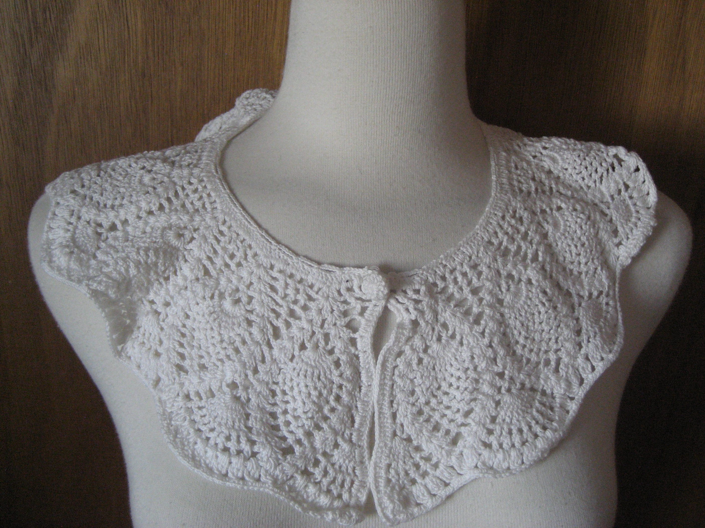 Crocheted Collar