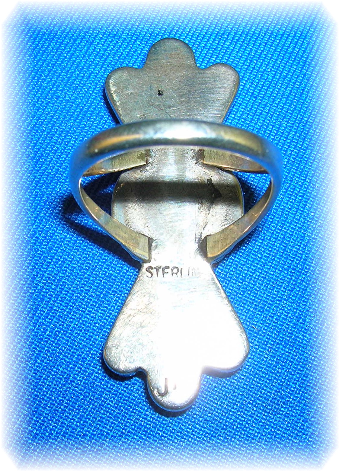 Signed Sterling Turquoise Coral Mother  Pearl Ring . .