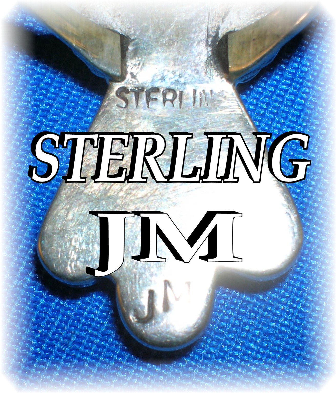 Signed Sterling Turquoise Coral Mother  Pearl Ring . .