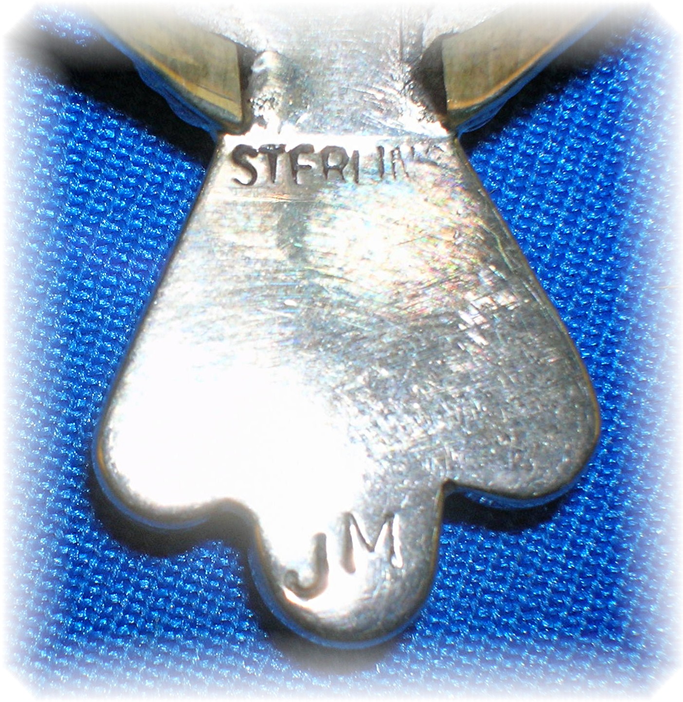 Signed Sterling Turquoise Coral Mother  Pearl Ring . .