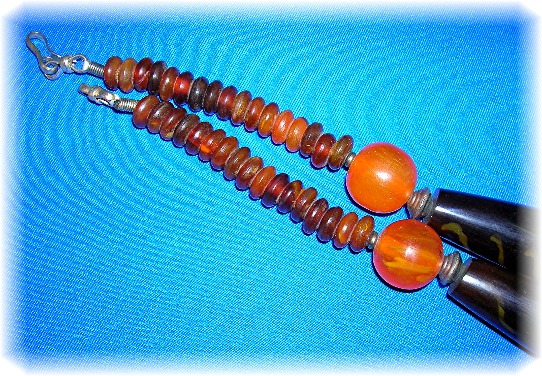 Amber Turquoise Tortoise Look Bead necklace