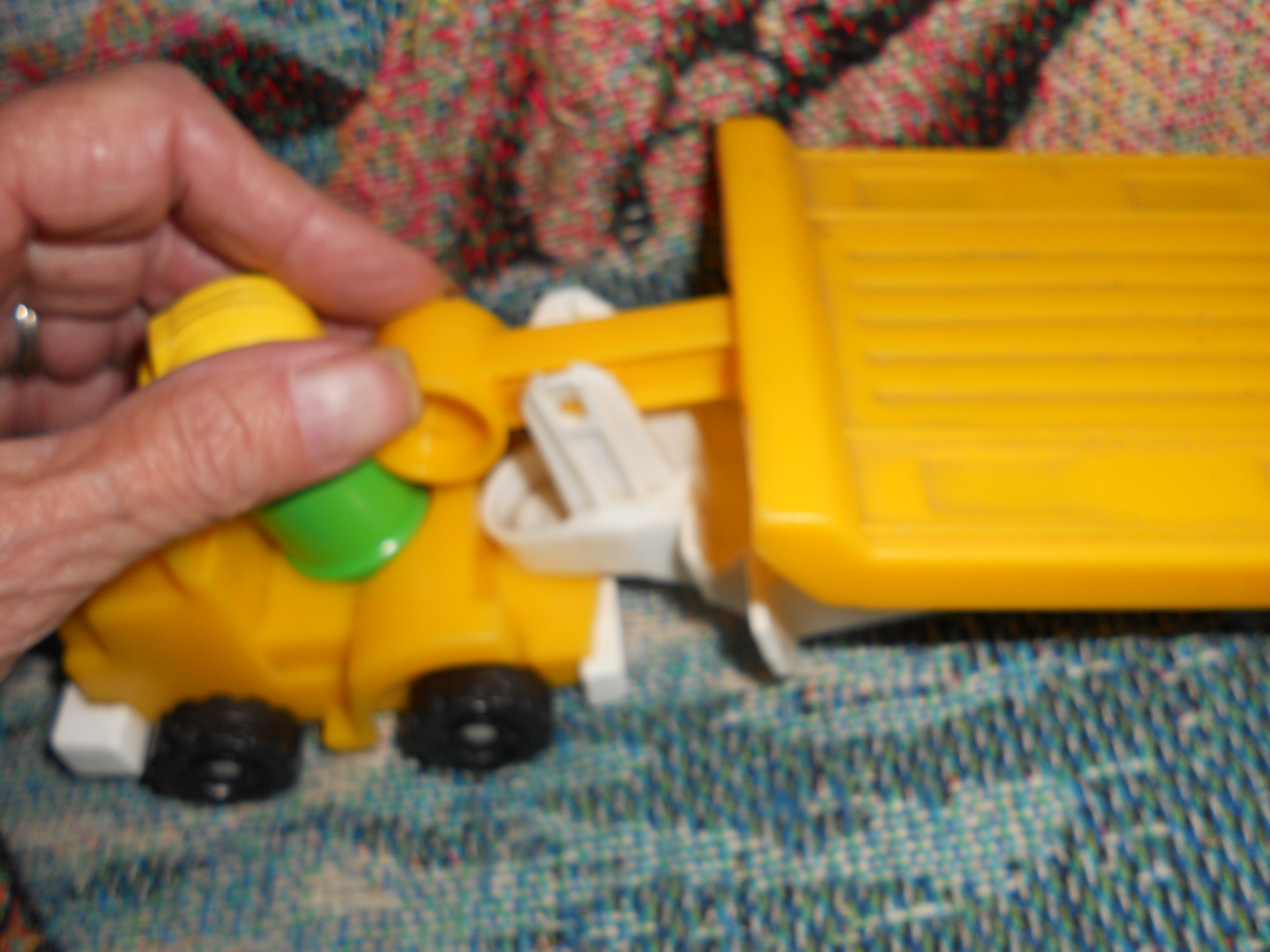 Fisher Price Tow Truck Flat Bed Truck People