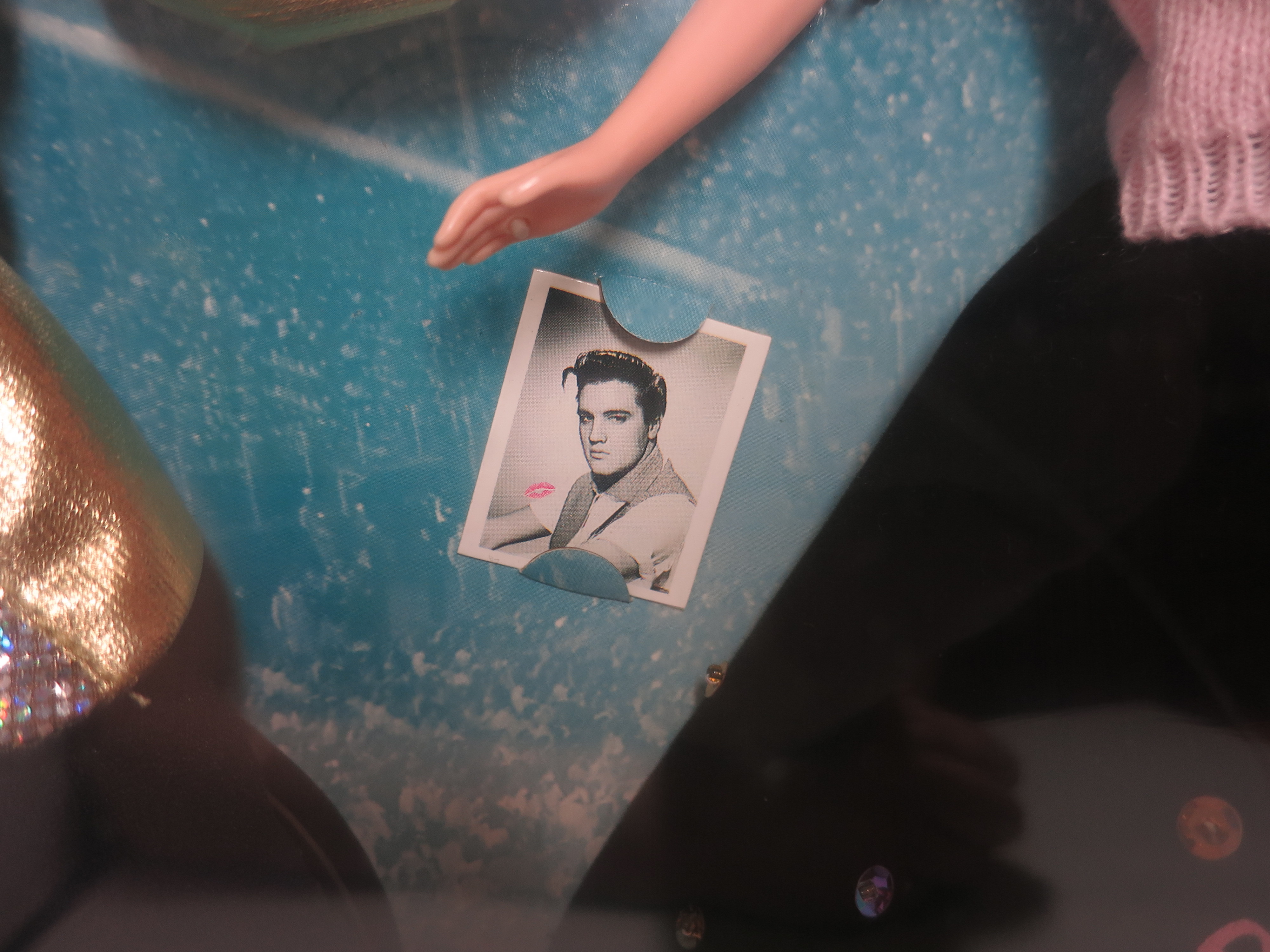 Mattel Barbie Loves Elvis Gift Set Collectors Edition 1996