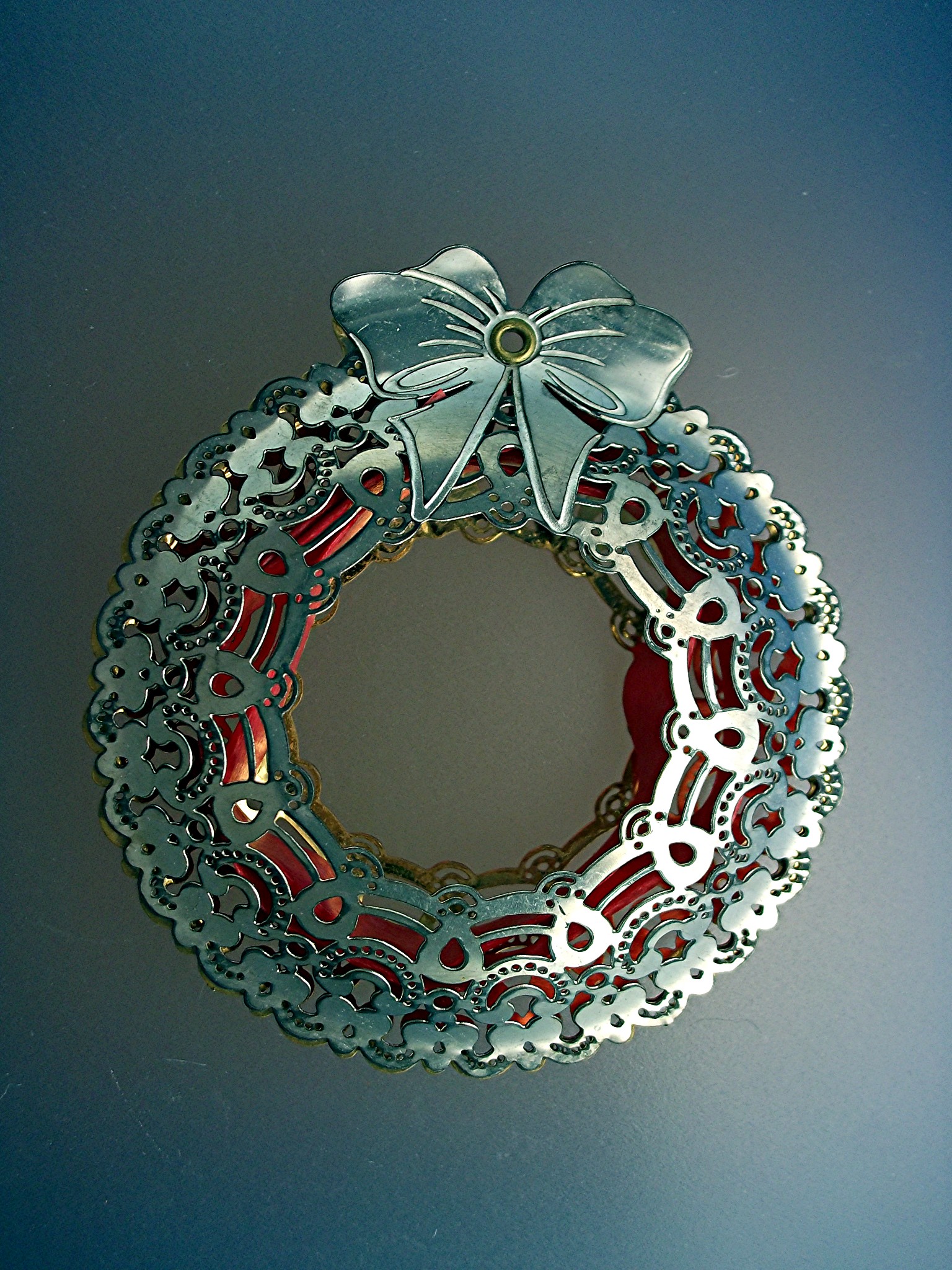 Christmas ornament metal wreath Silver and Gold color
