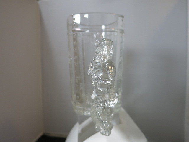 Coca Cola Glass Santa Mug 1997 20 fluid ounces